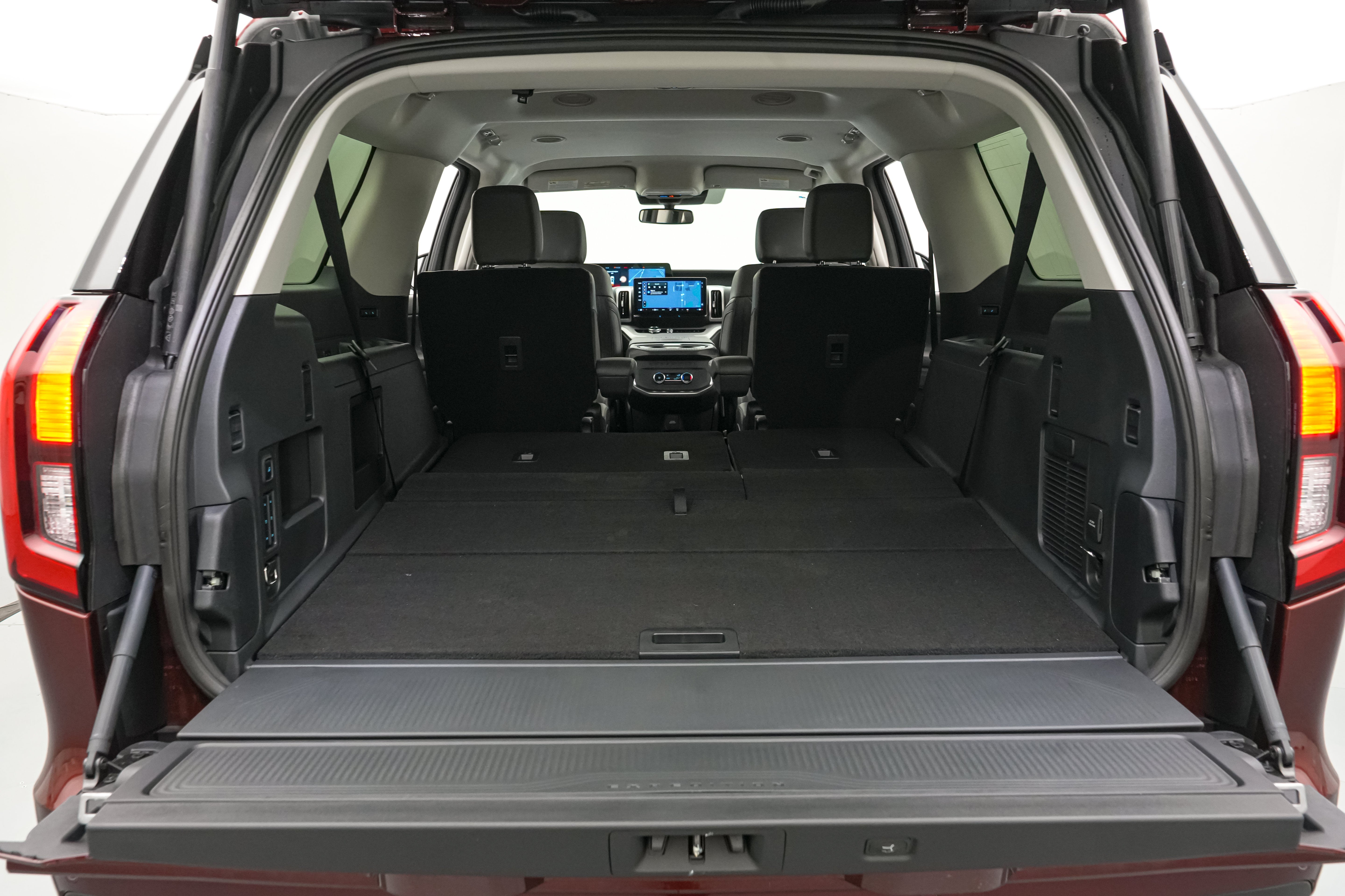 2027 Ford Expedition Max Active