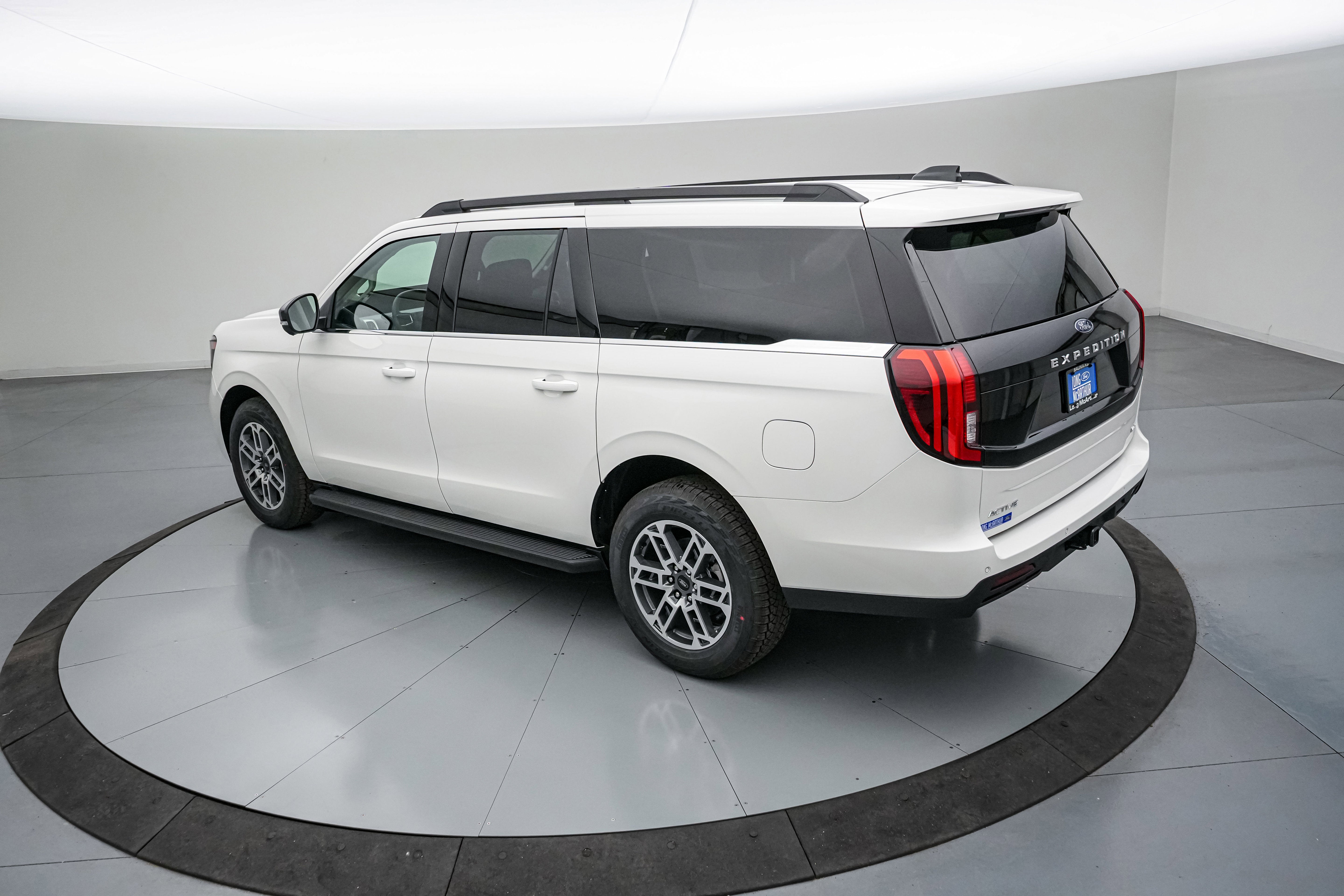 2026 Ford Expedition Max Active