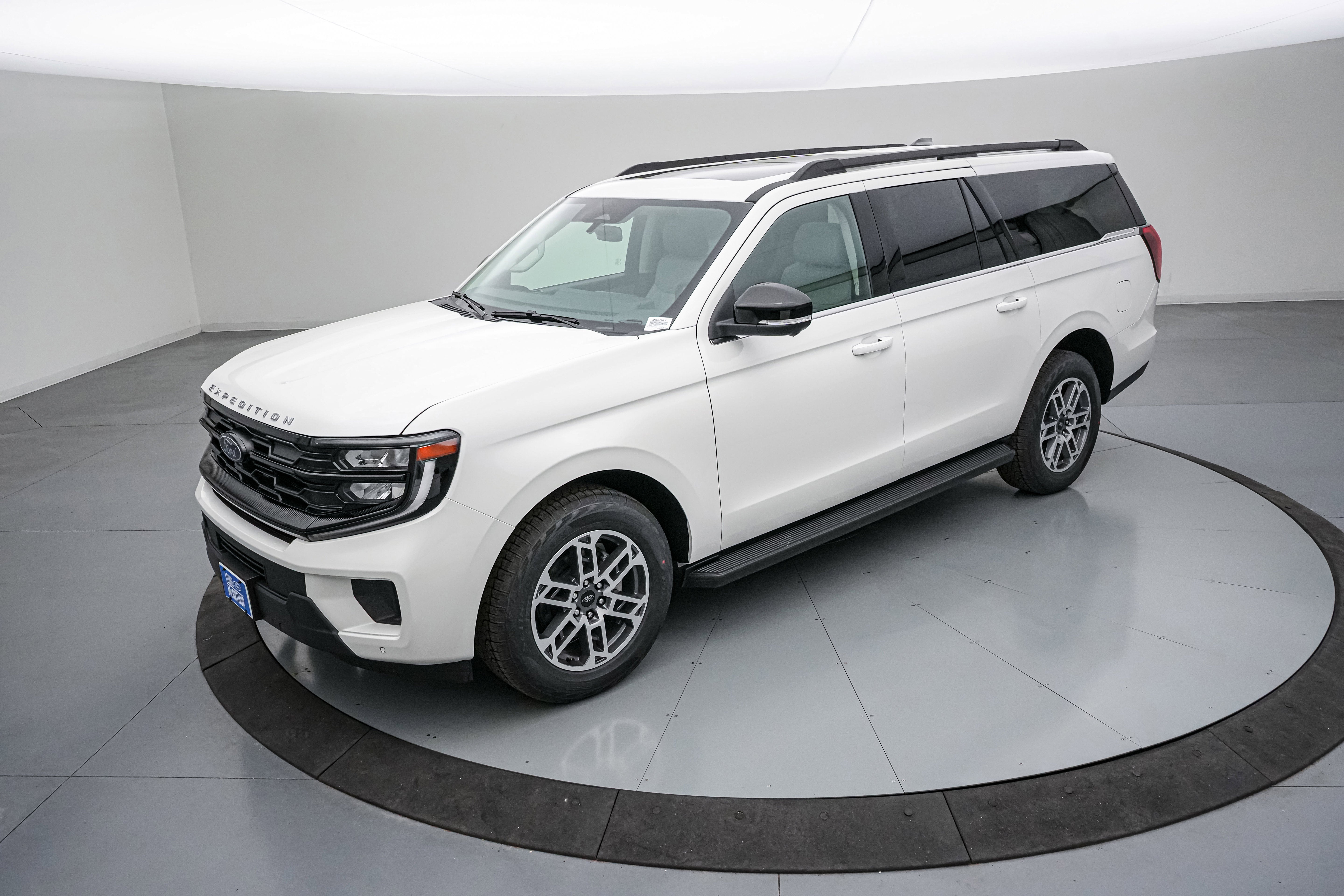 2026 Ford Expedition Max Active