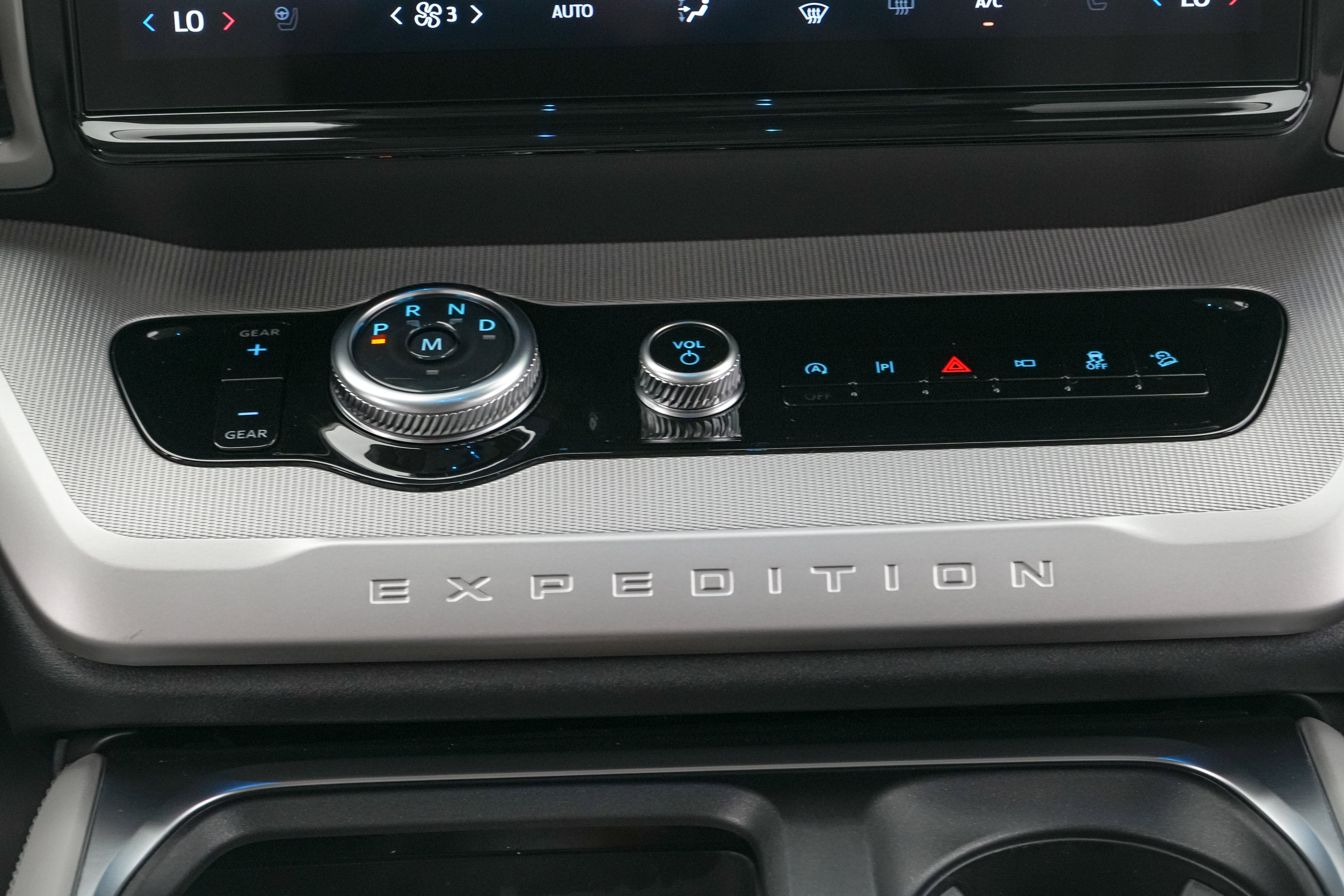 2027 Ford Expedition Max Active