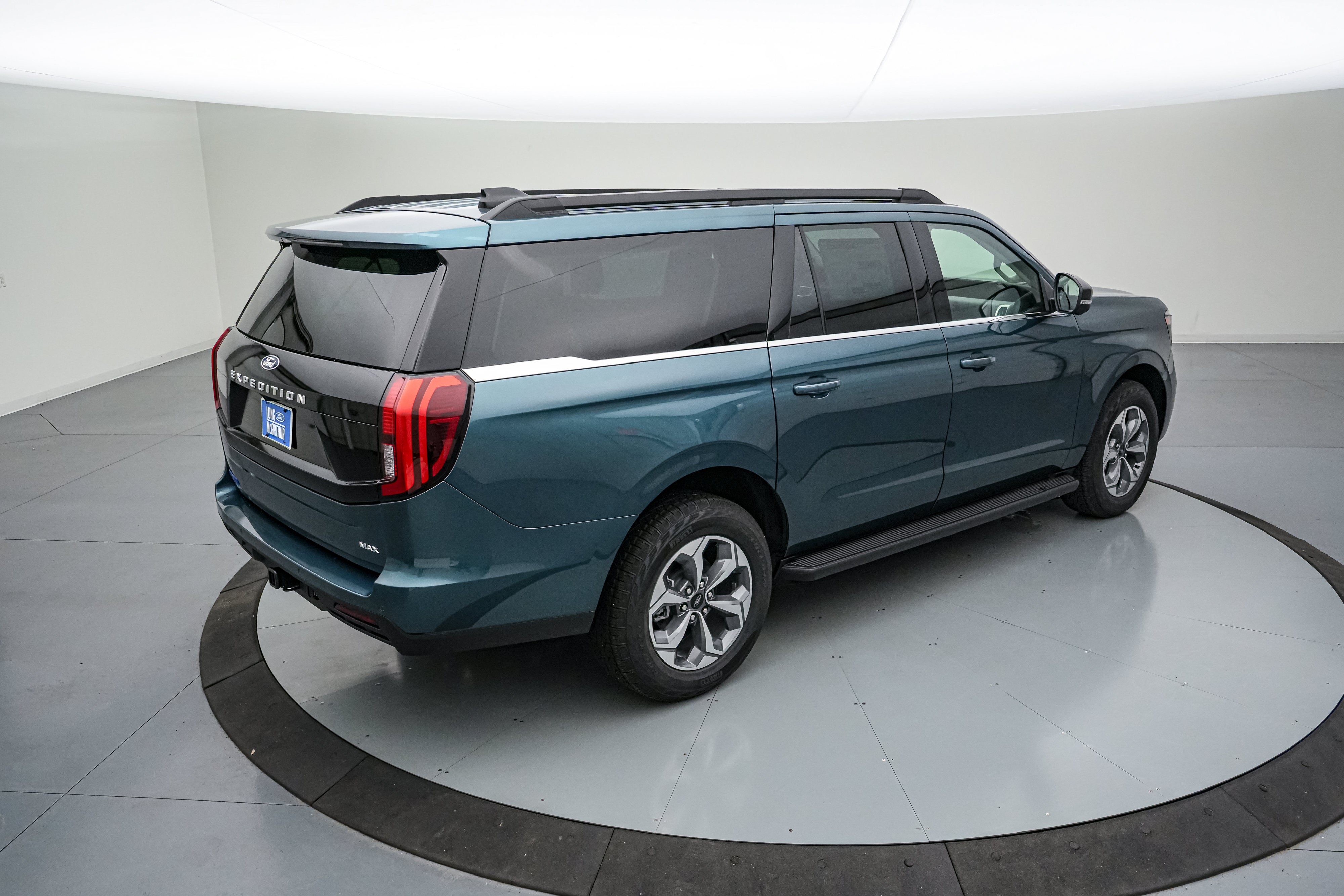 2027 Ford Expedition Max Active