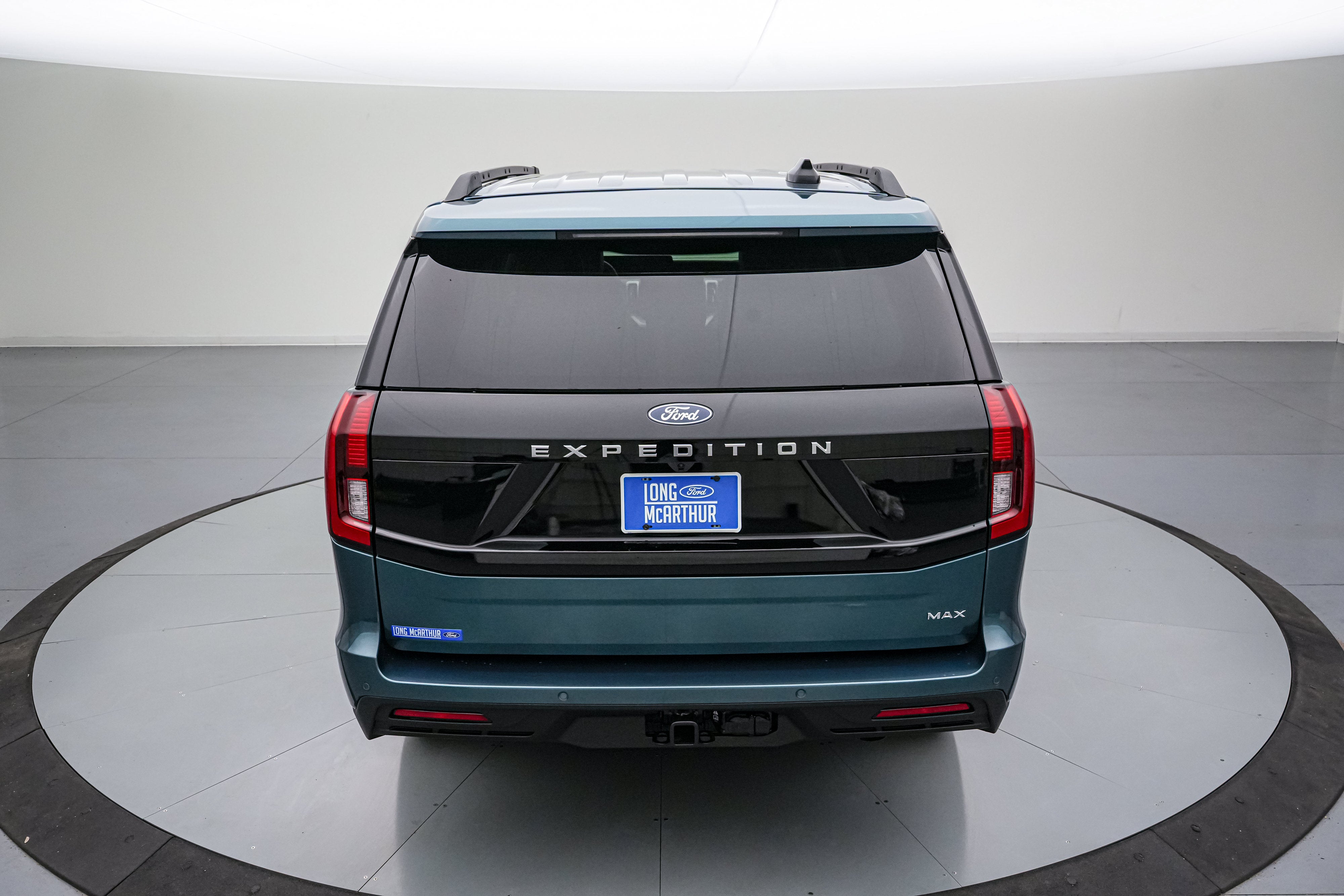2027 Ford Expedition Max Active