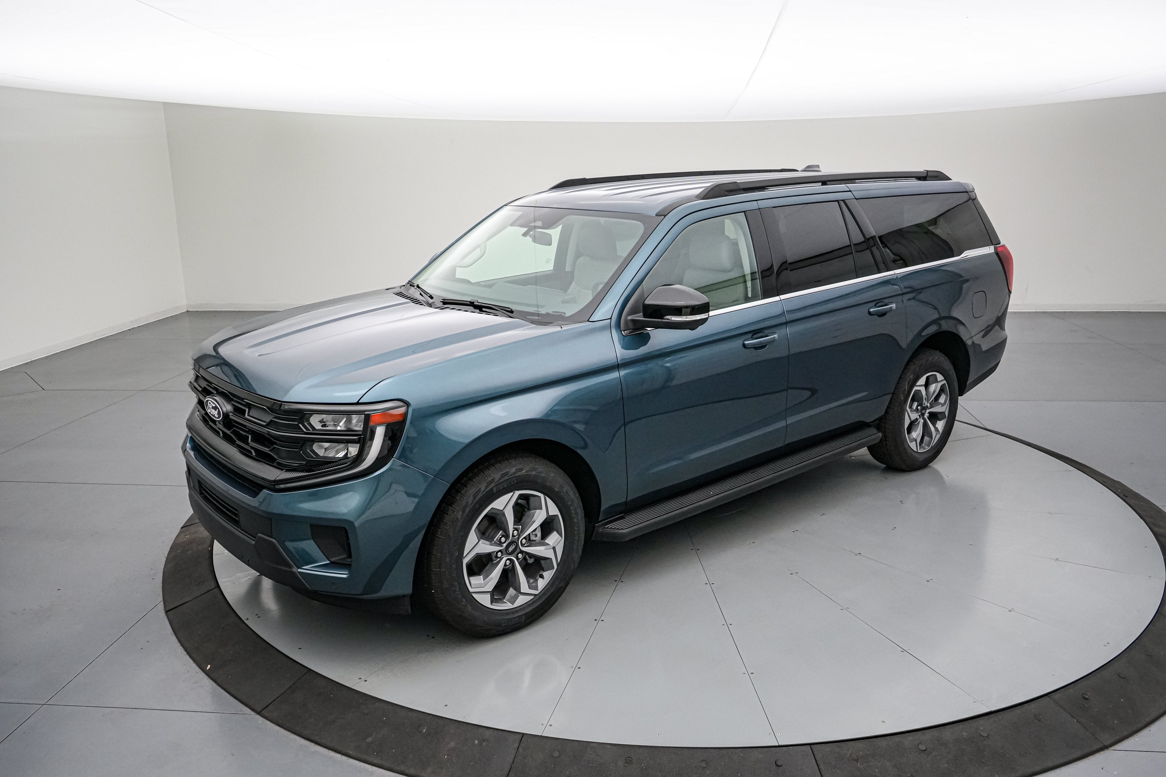 2027 Ford Expedition Max Active