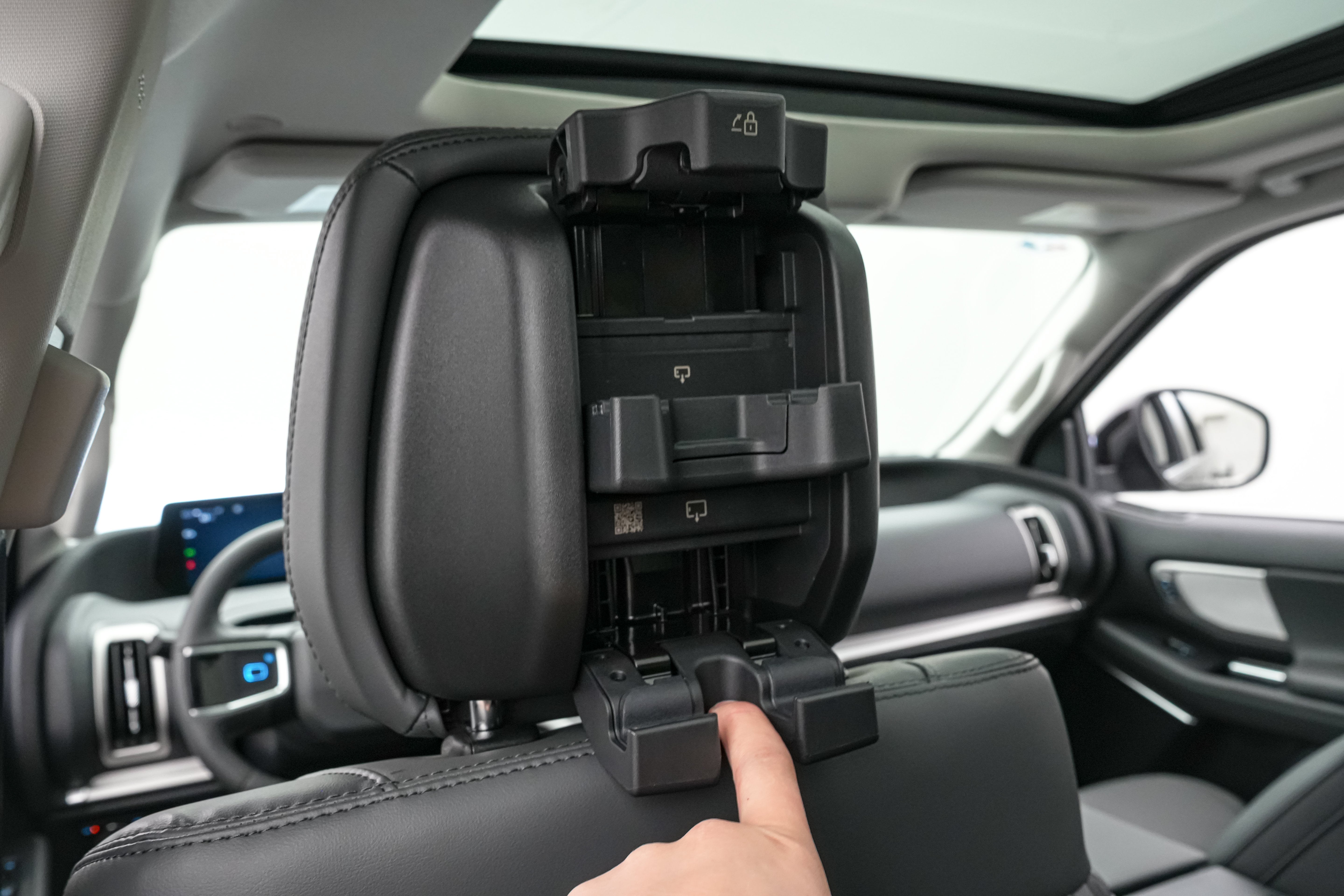 2027 Ford Expedition Max Active