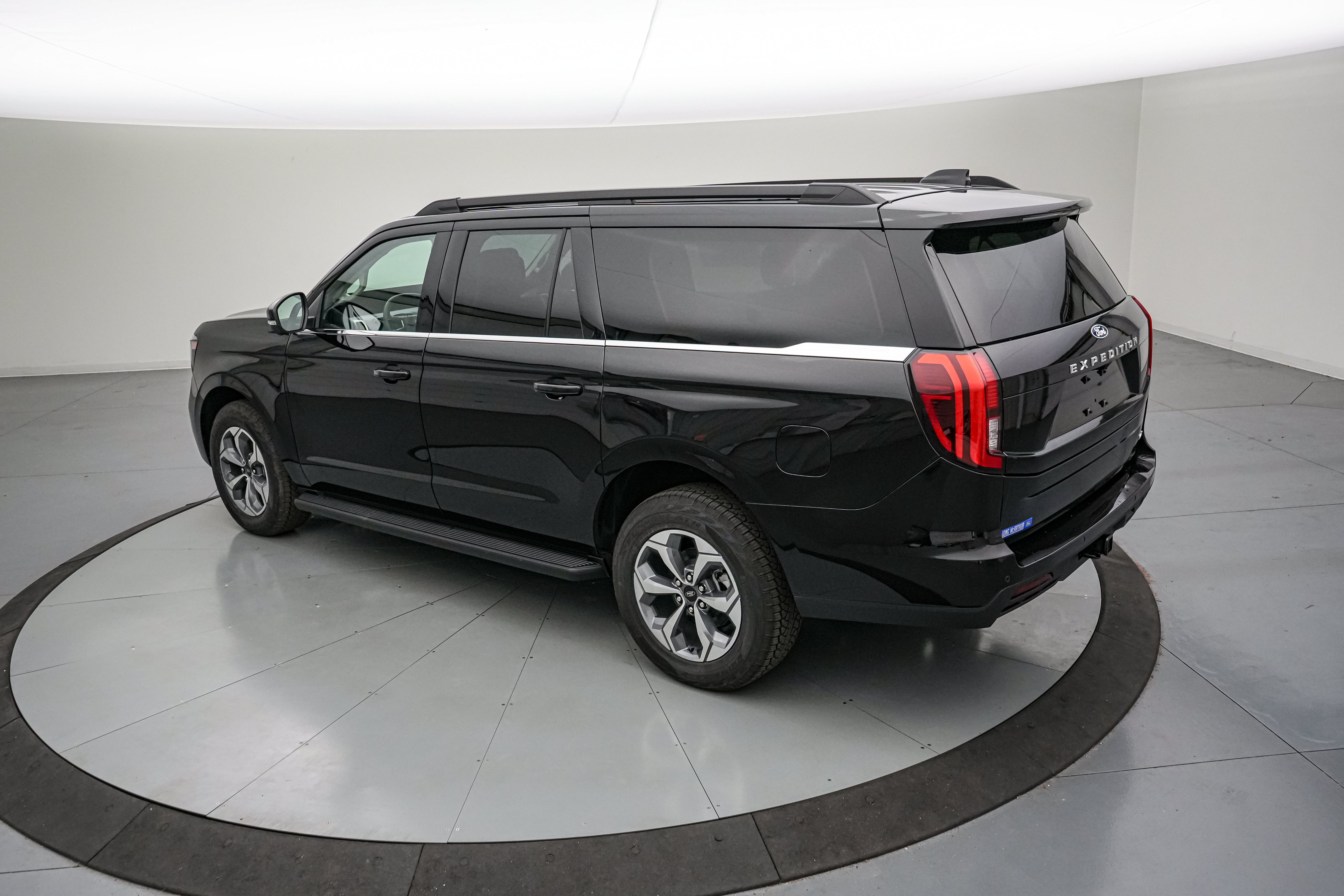 2027 Ford Expedition Max Active