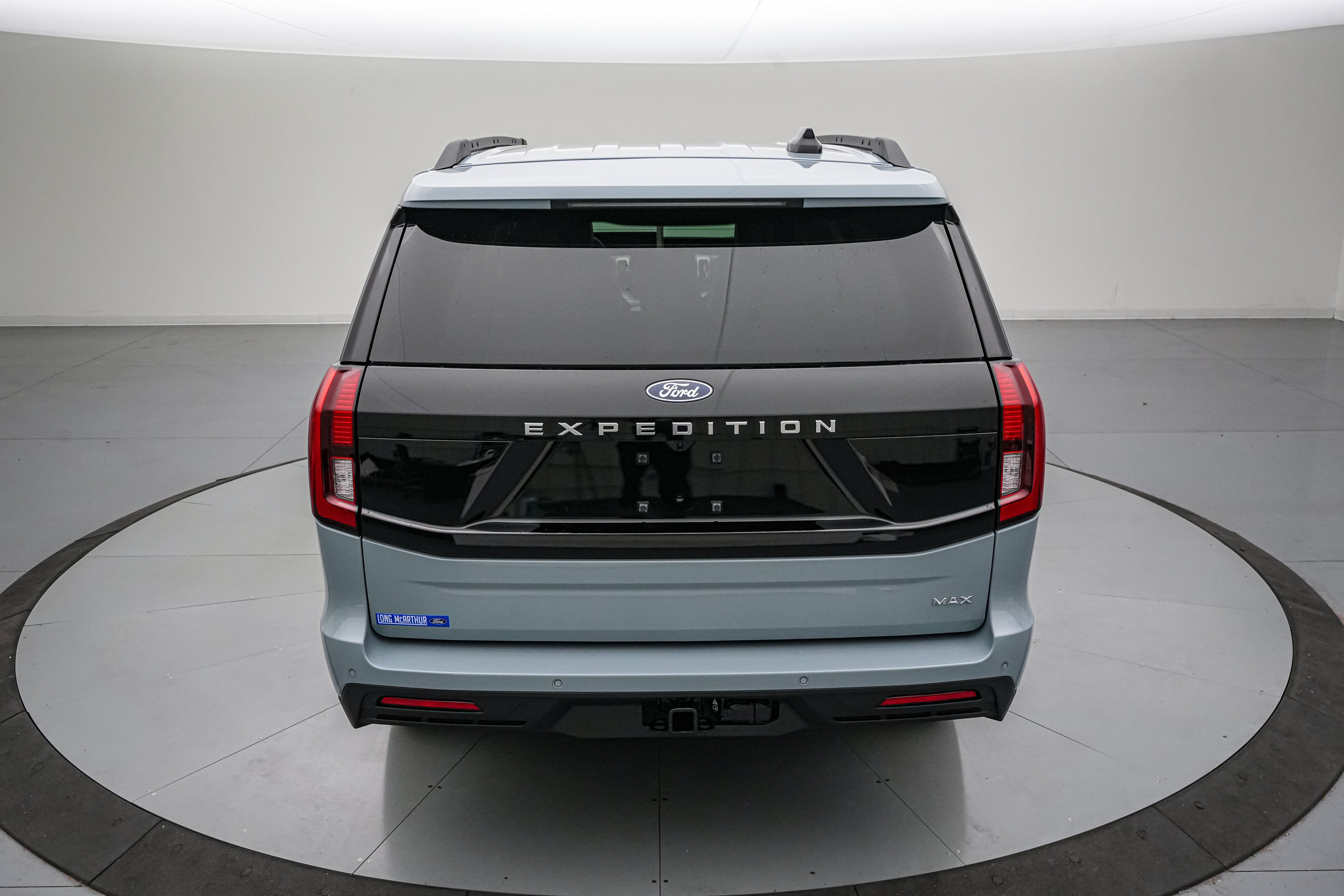 2027 Ford Expedition Max Active