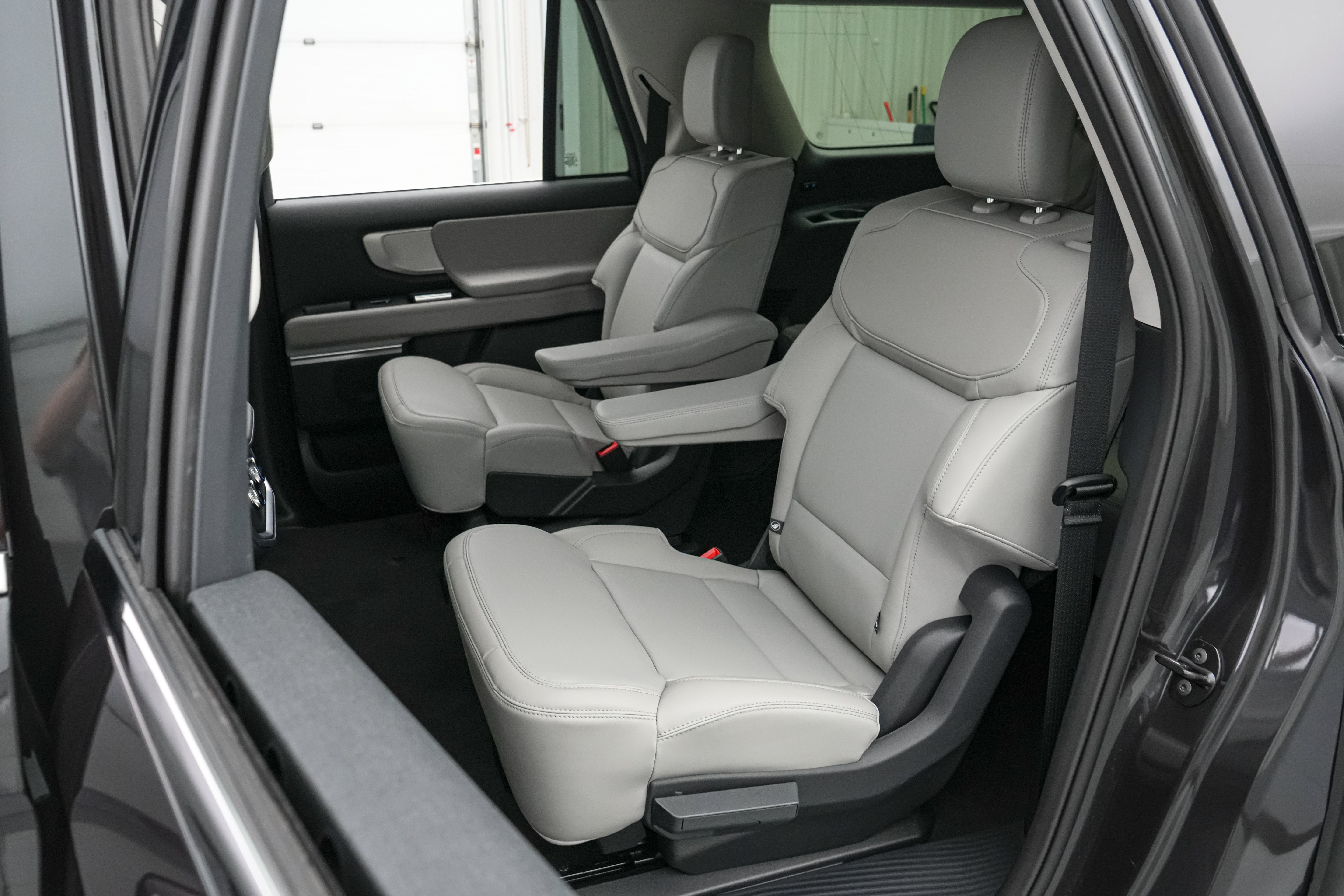 2027 Ford Expedition Max Active