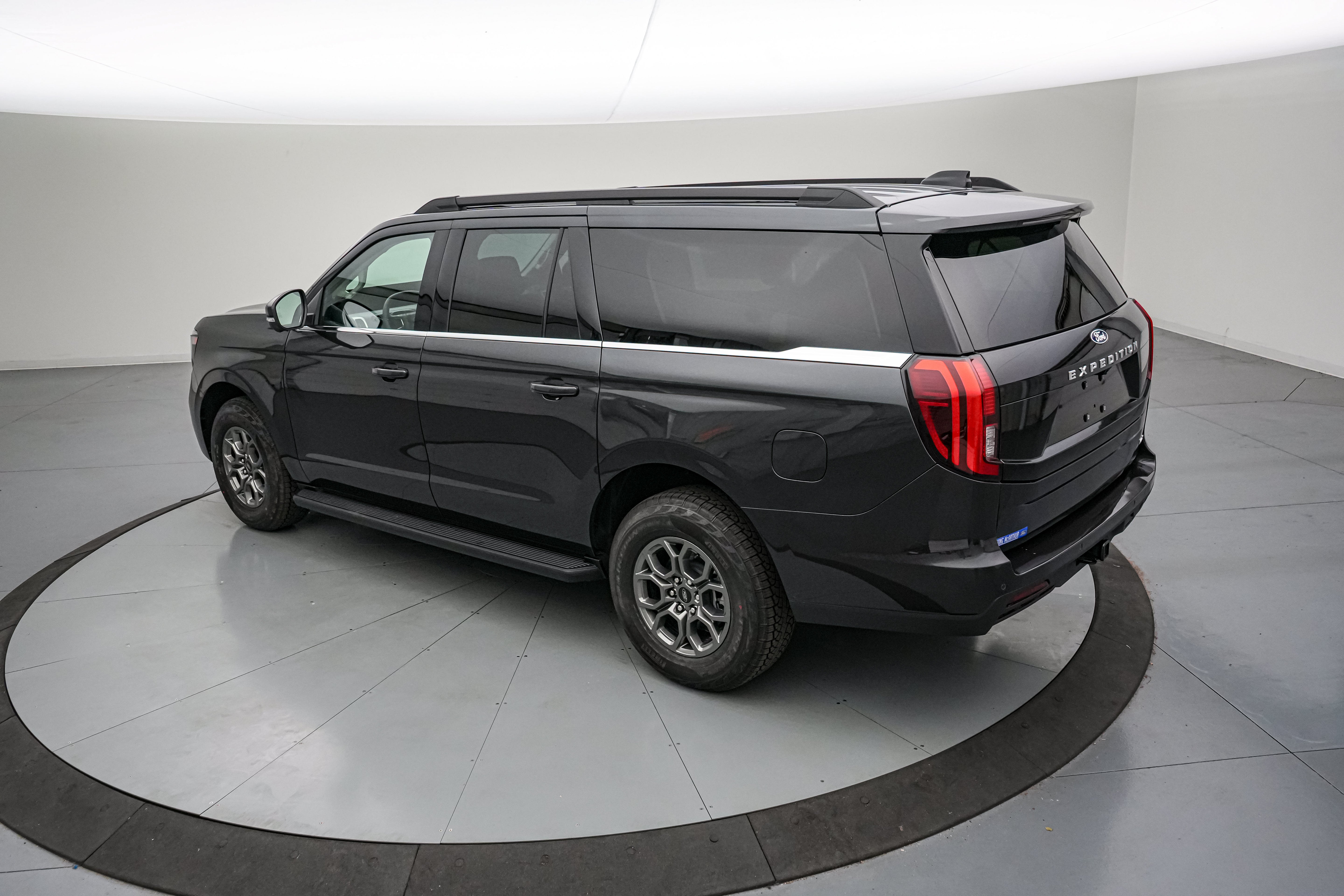 2027 Ford Expedition Max Active