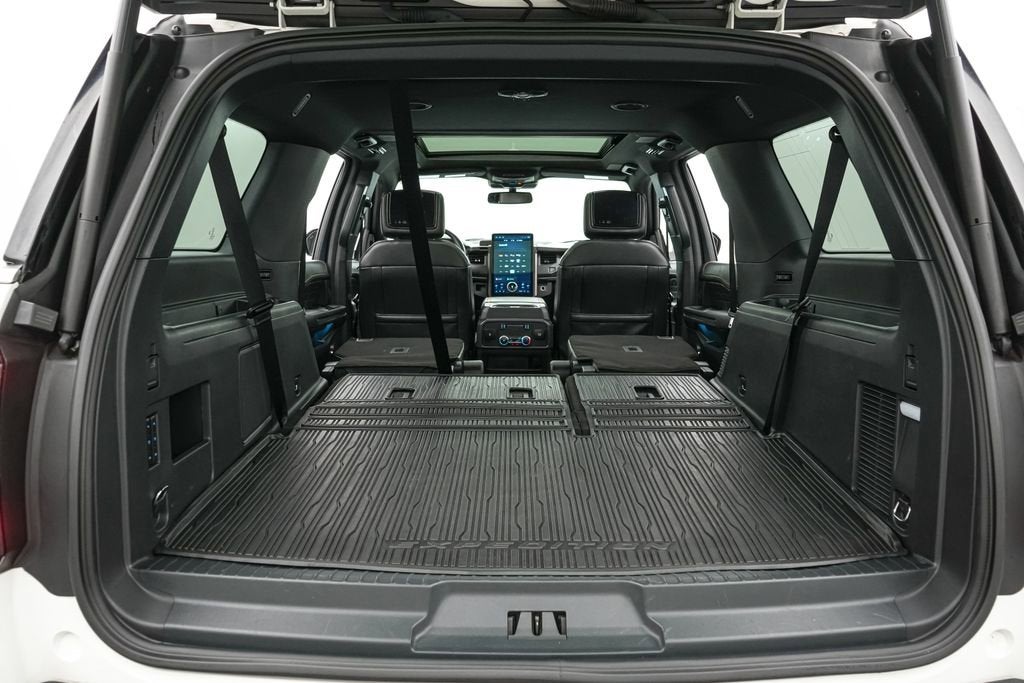 2023 Ford Expedition Max Platinum