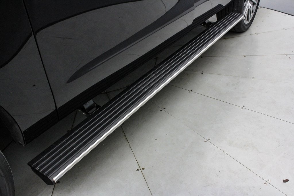 2023 Ford Expedition Max Limited w/ Mahogany Leather