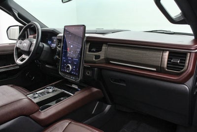 2023 Ford Expedition Max Limited w/ Mahogany Leather