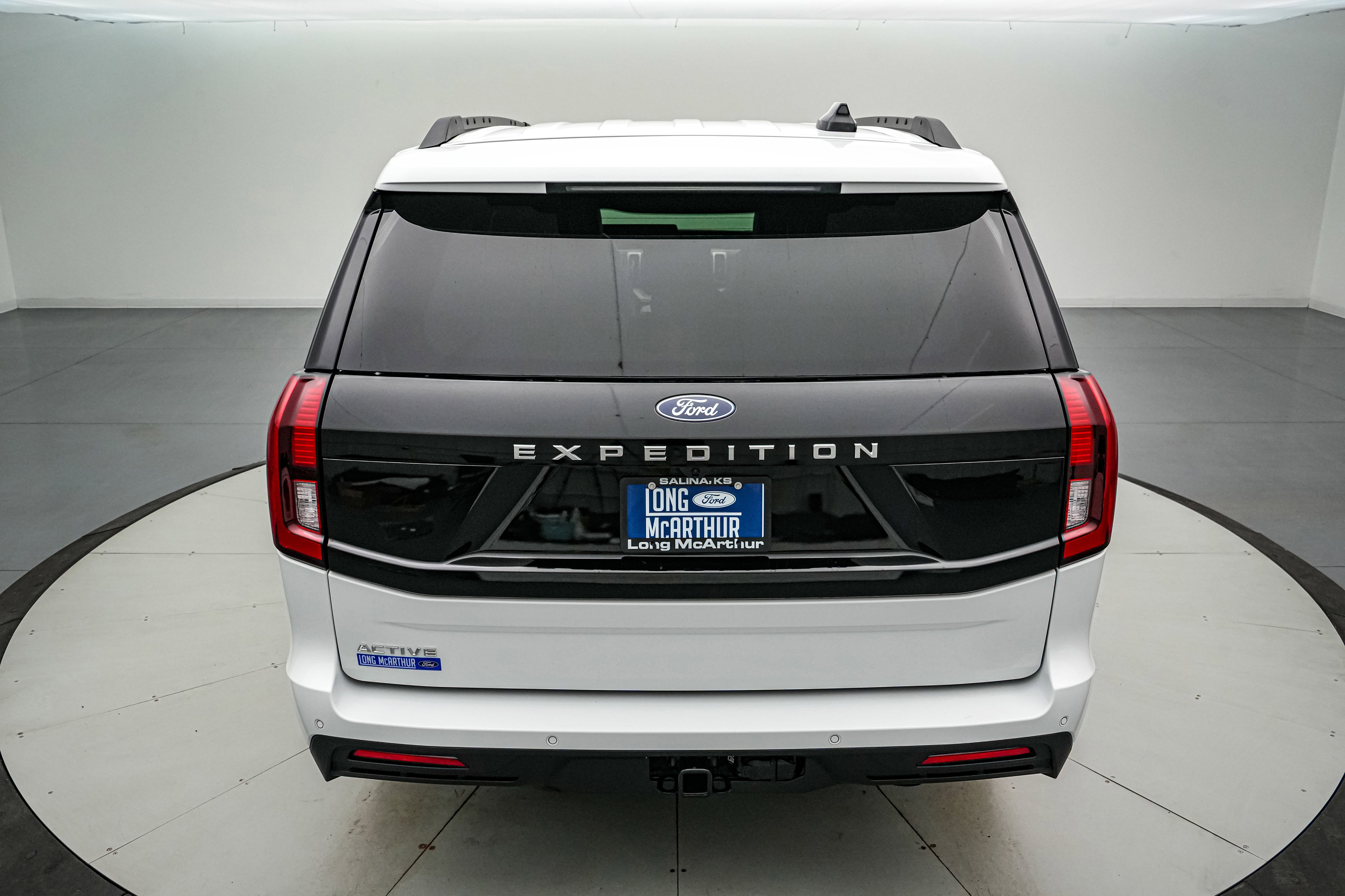 2026 Ford Expedition Active