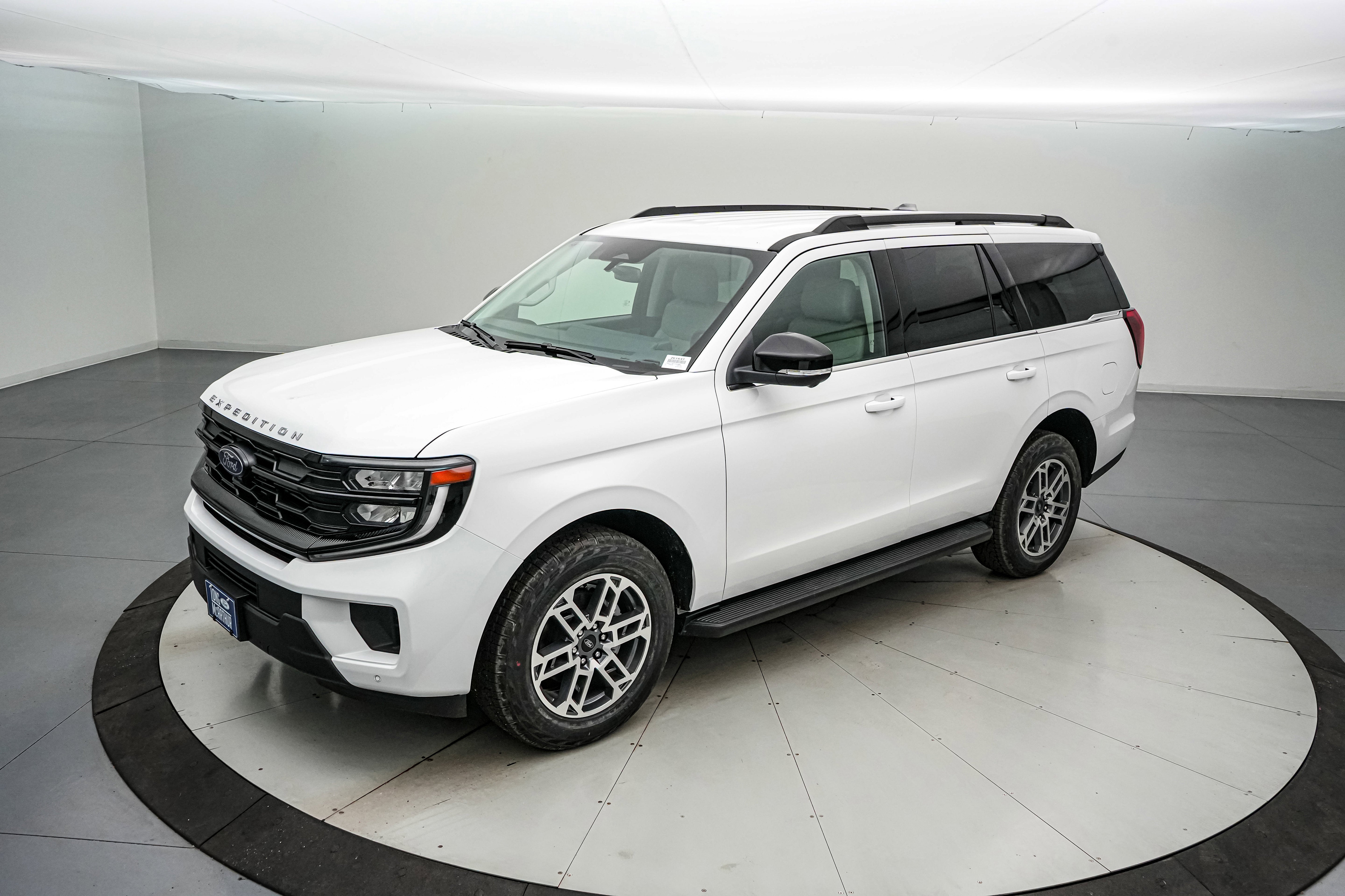 2026 Ford Expedition Active