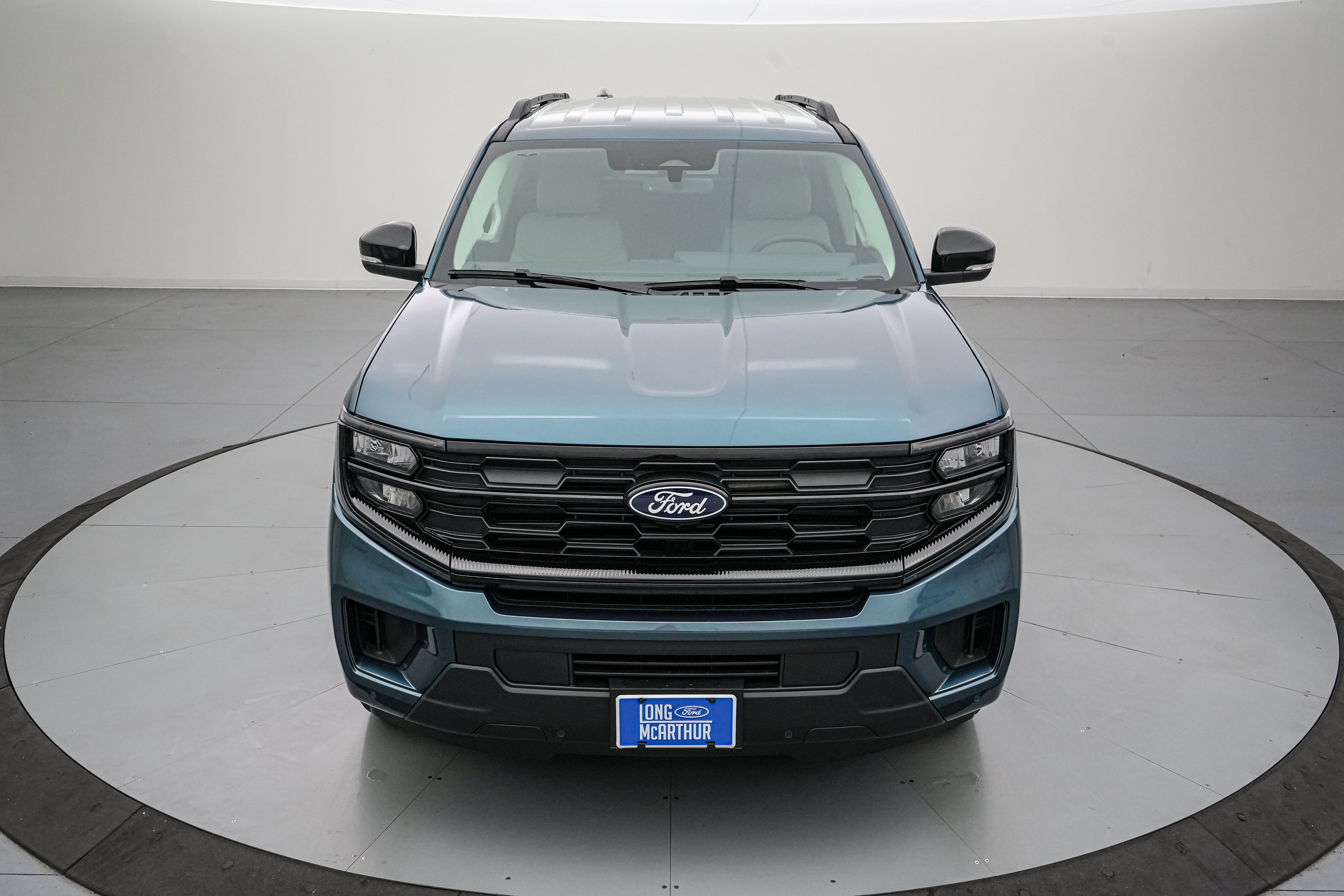 2027 Ford Expedition Active