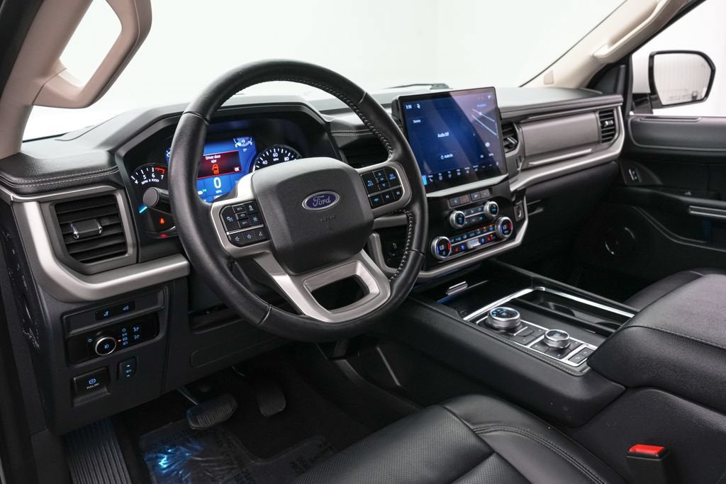 2023 Ford Expedition XLT