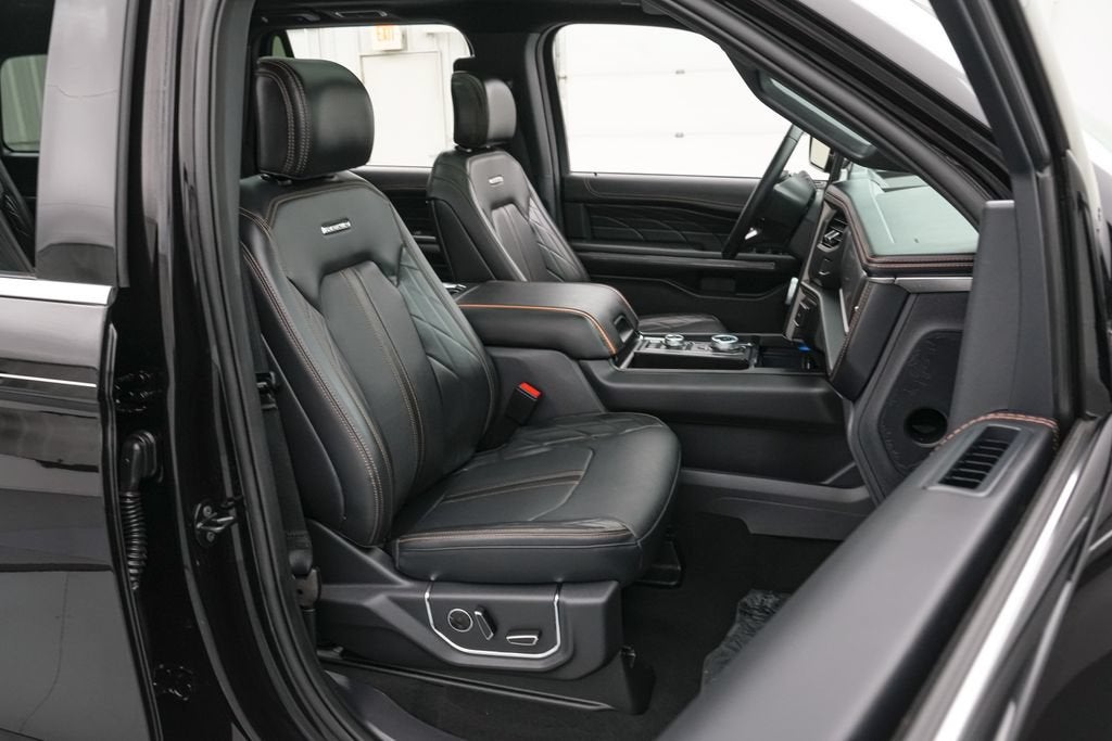 2024 Ford Expedition Platinum
