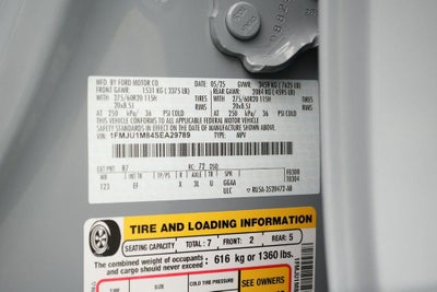 2025 Ford Expedition Platinum