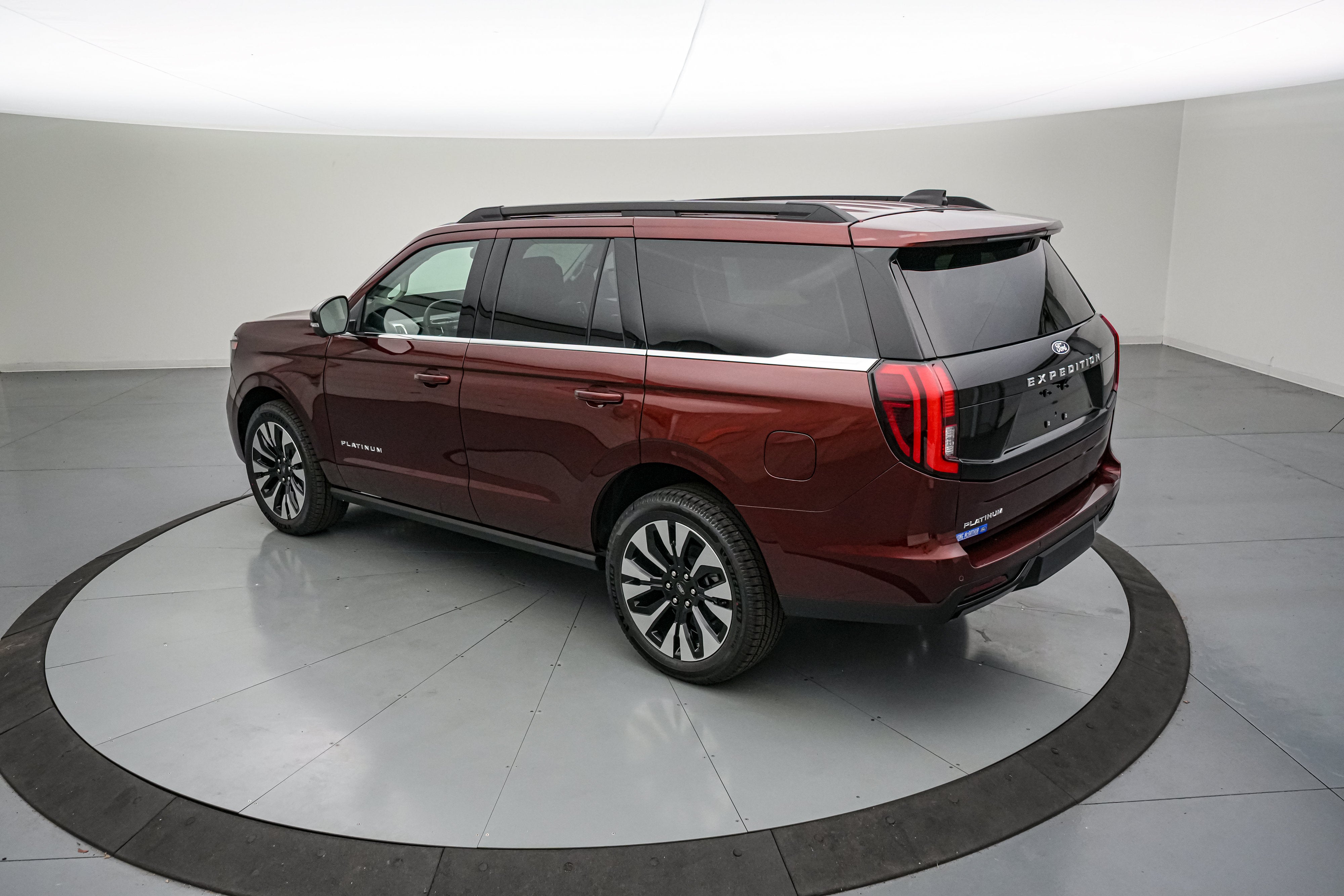 2027 Ford Expedition Platinum