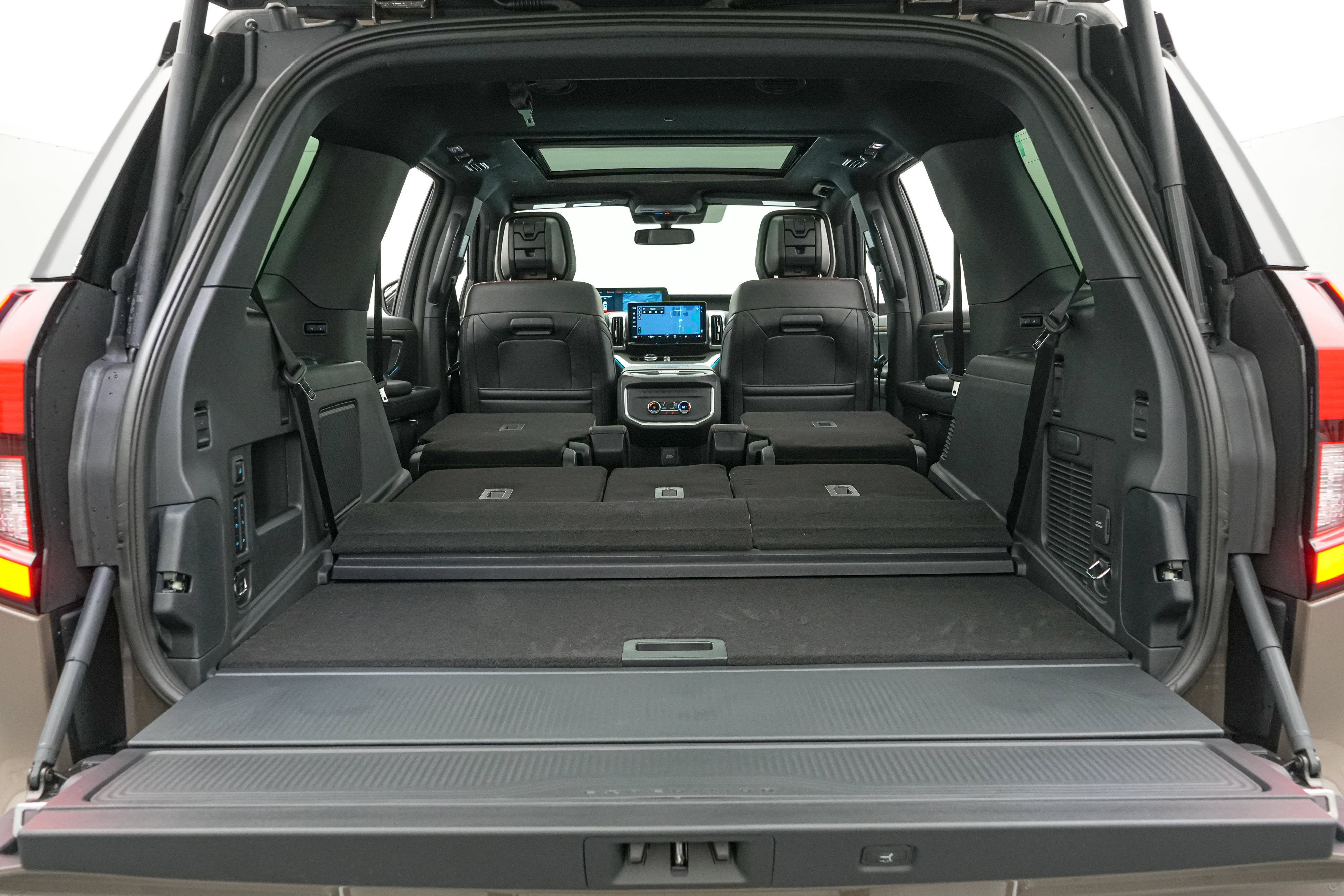 2027 Ford Expedition Tremor