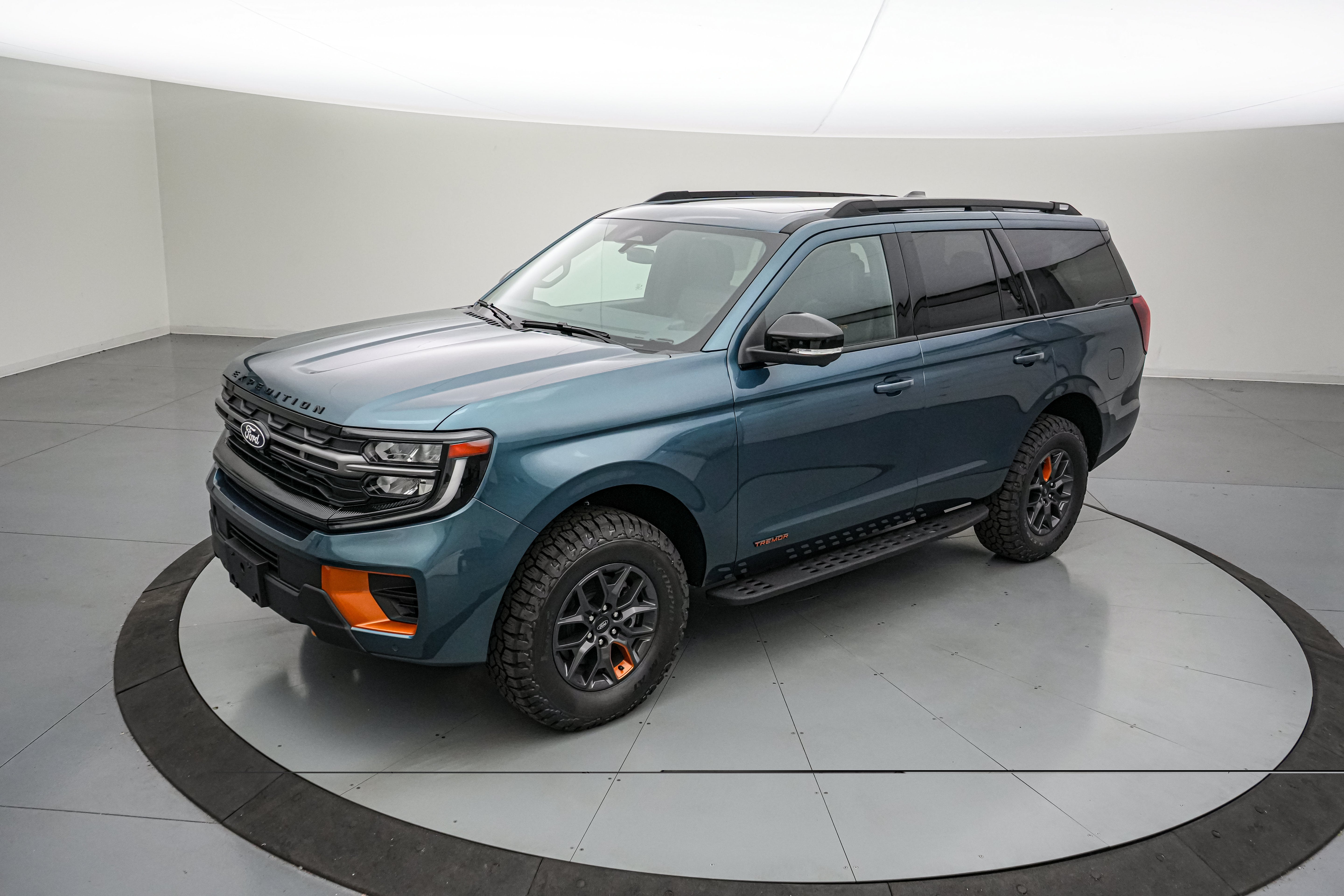 2027 Ford Expedition Tremor