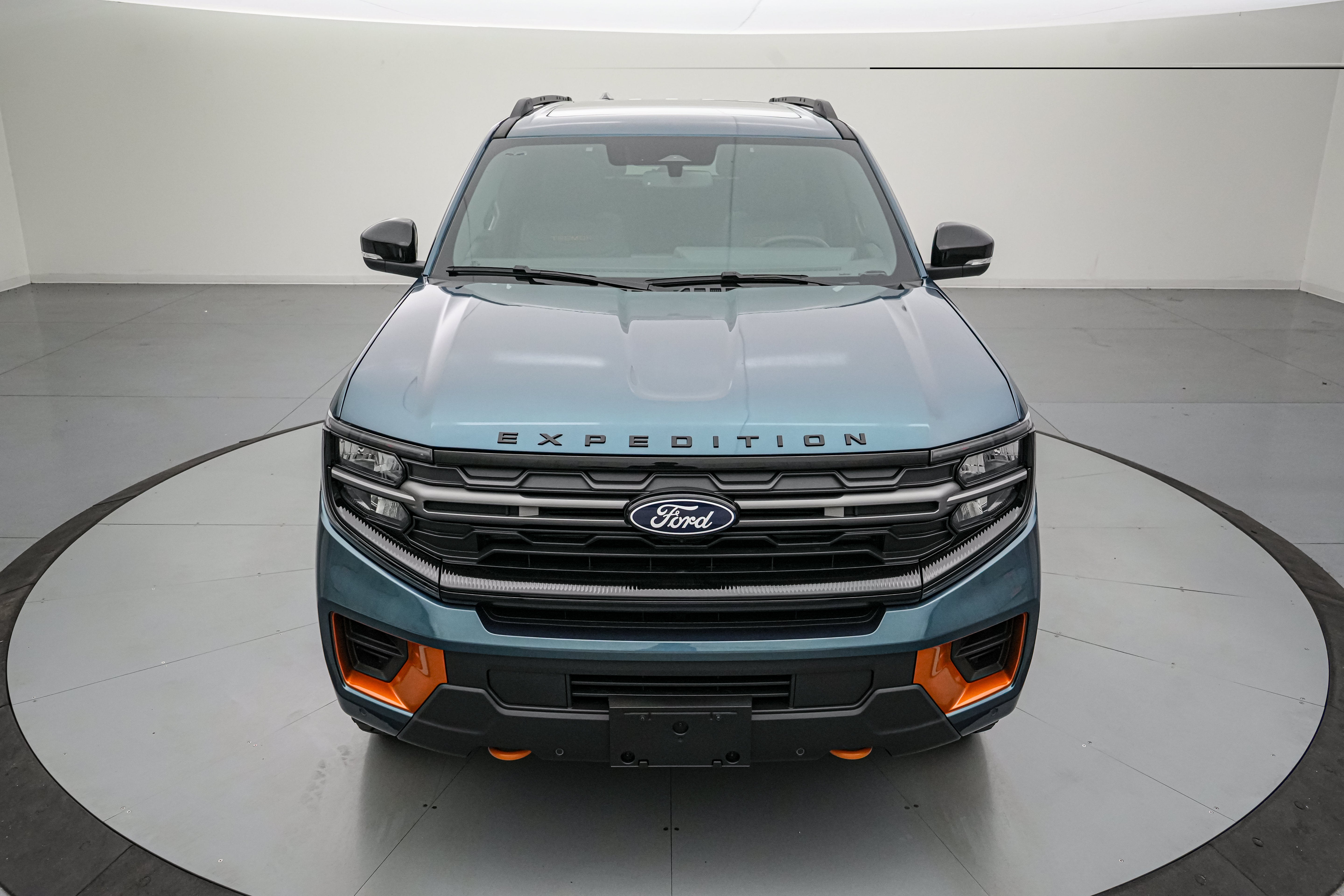 2027 Ford Expedition Tremor