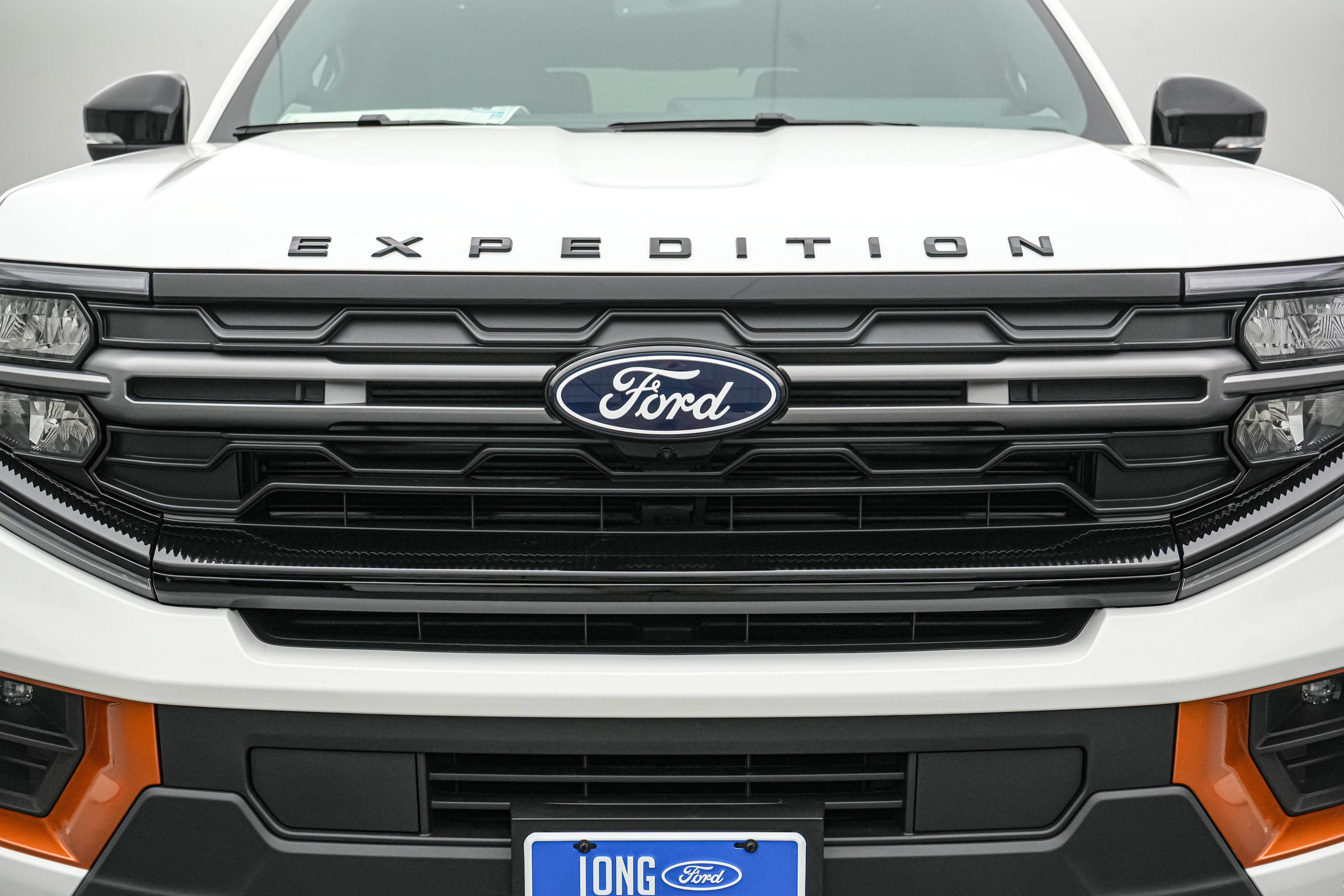 2027 Ford Expedition Tremor