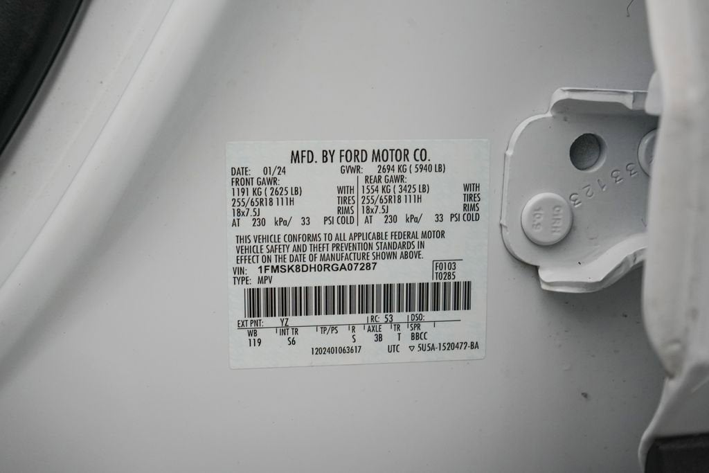 2024 Ford Explorer XLT