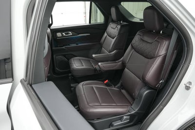 2027 Ford Explorer Platinum