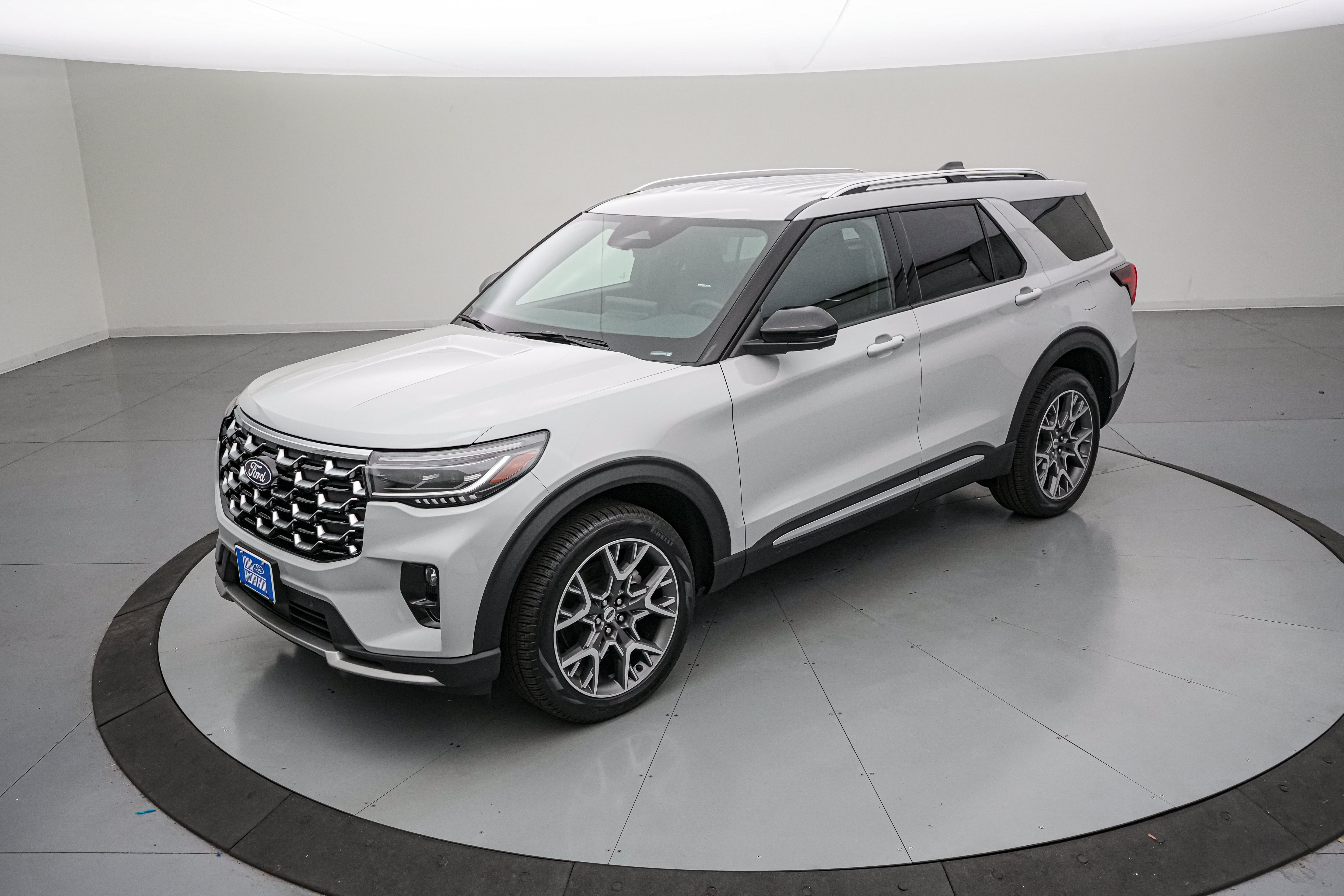 2027 Ford Explorer Platinum