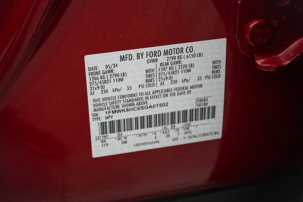 2025 Ford Explorer Platinum