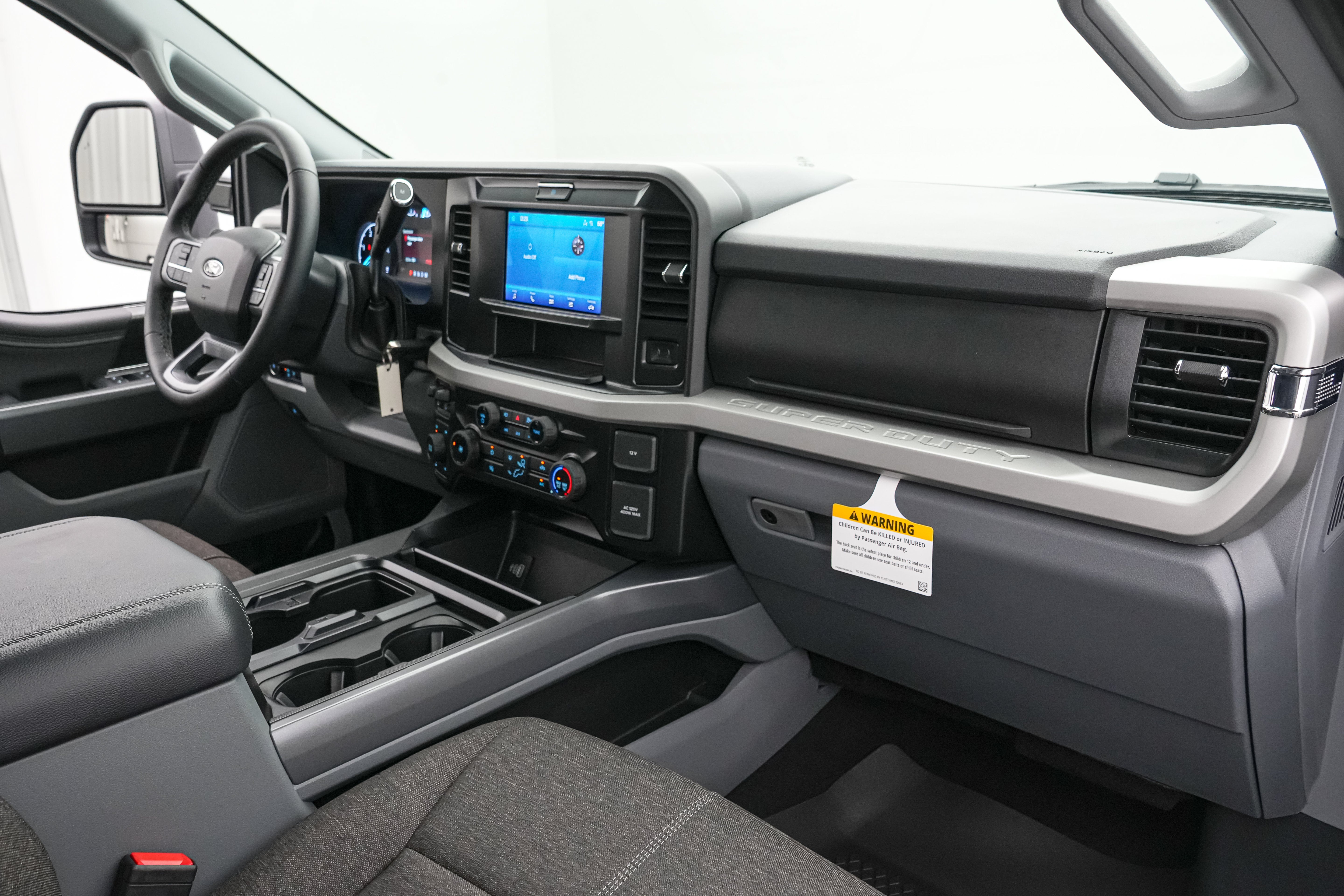 2027 Ford Super Duty F-250 SRW XLT Carhartt