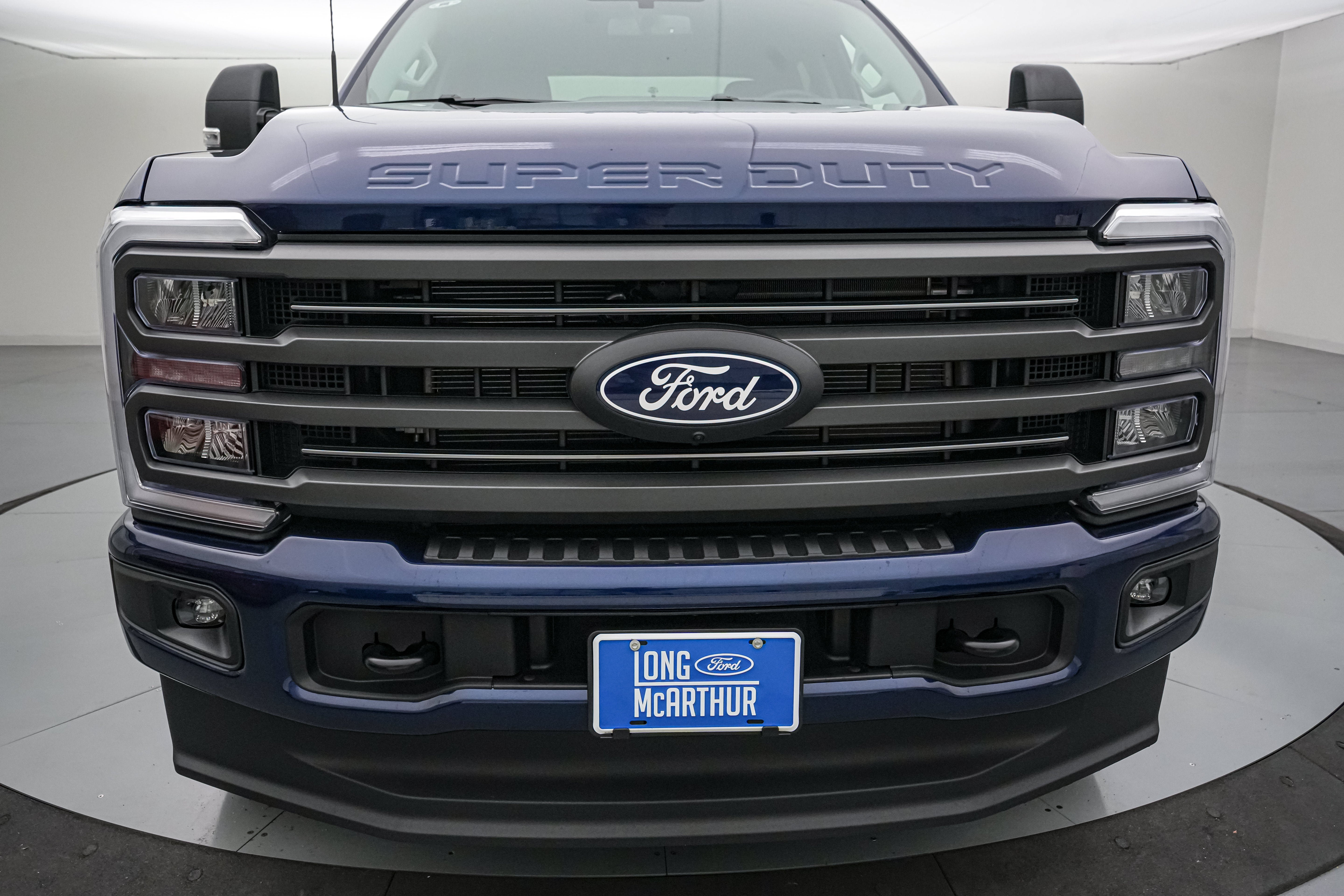 2027 Ford Super Duty F-250 SRW XLT Carhartt