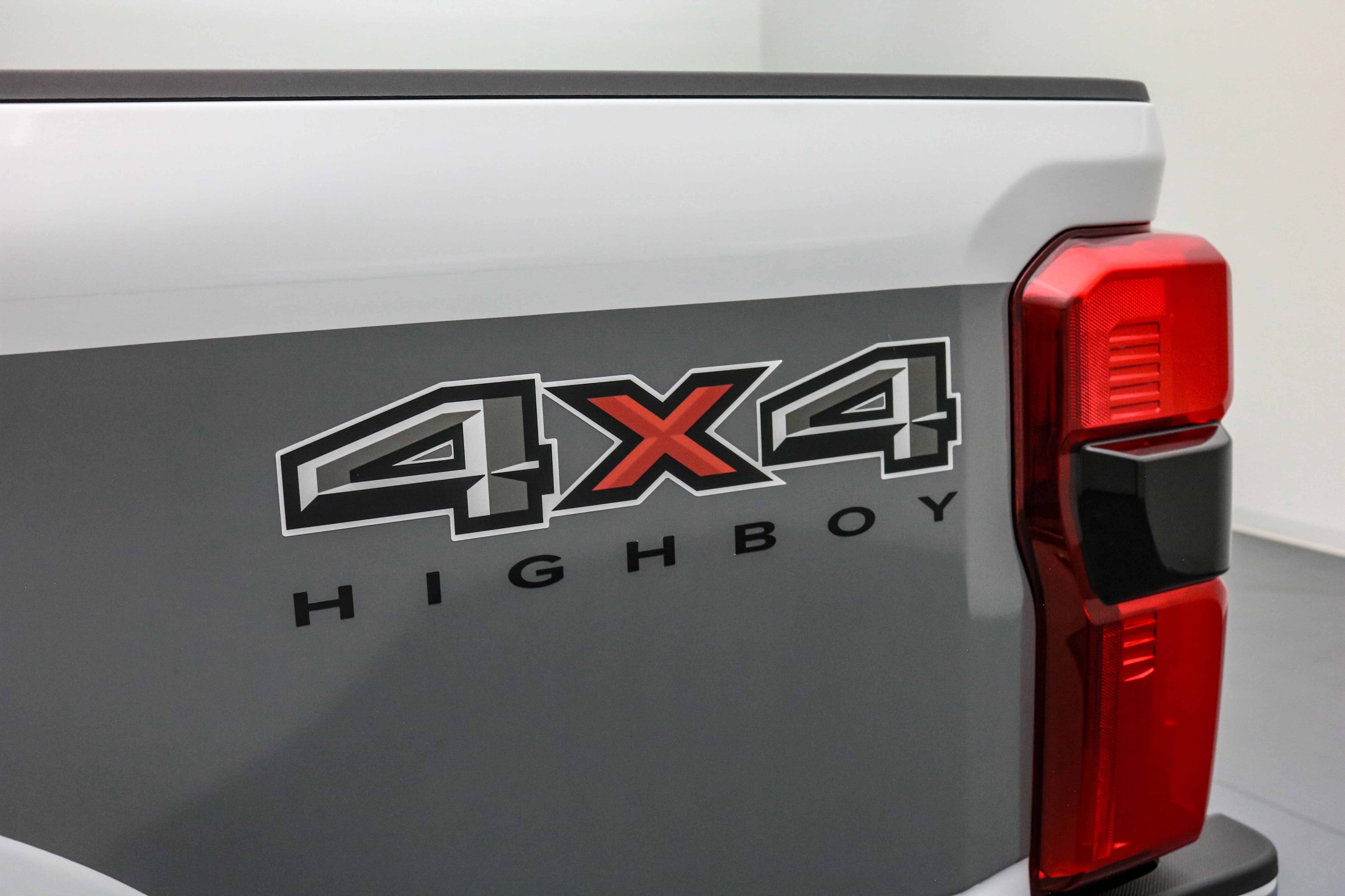 2025 Ford Super Duty F-250 SRW Highboy