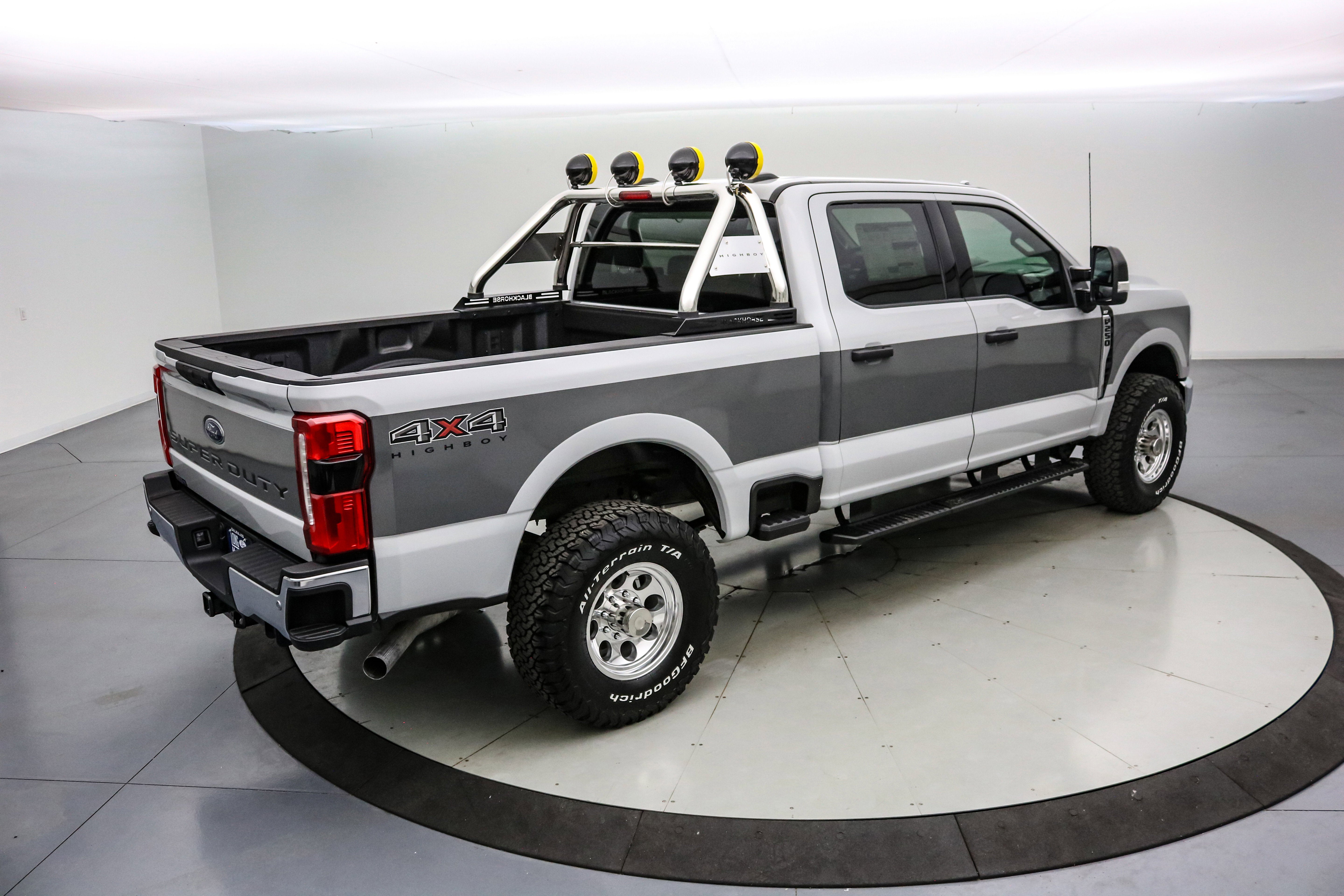 2025 Ford Super Duty F-250 SRW Highboy