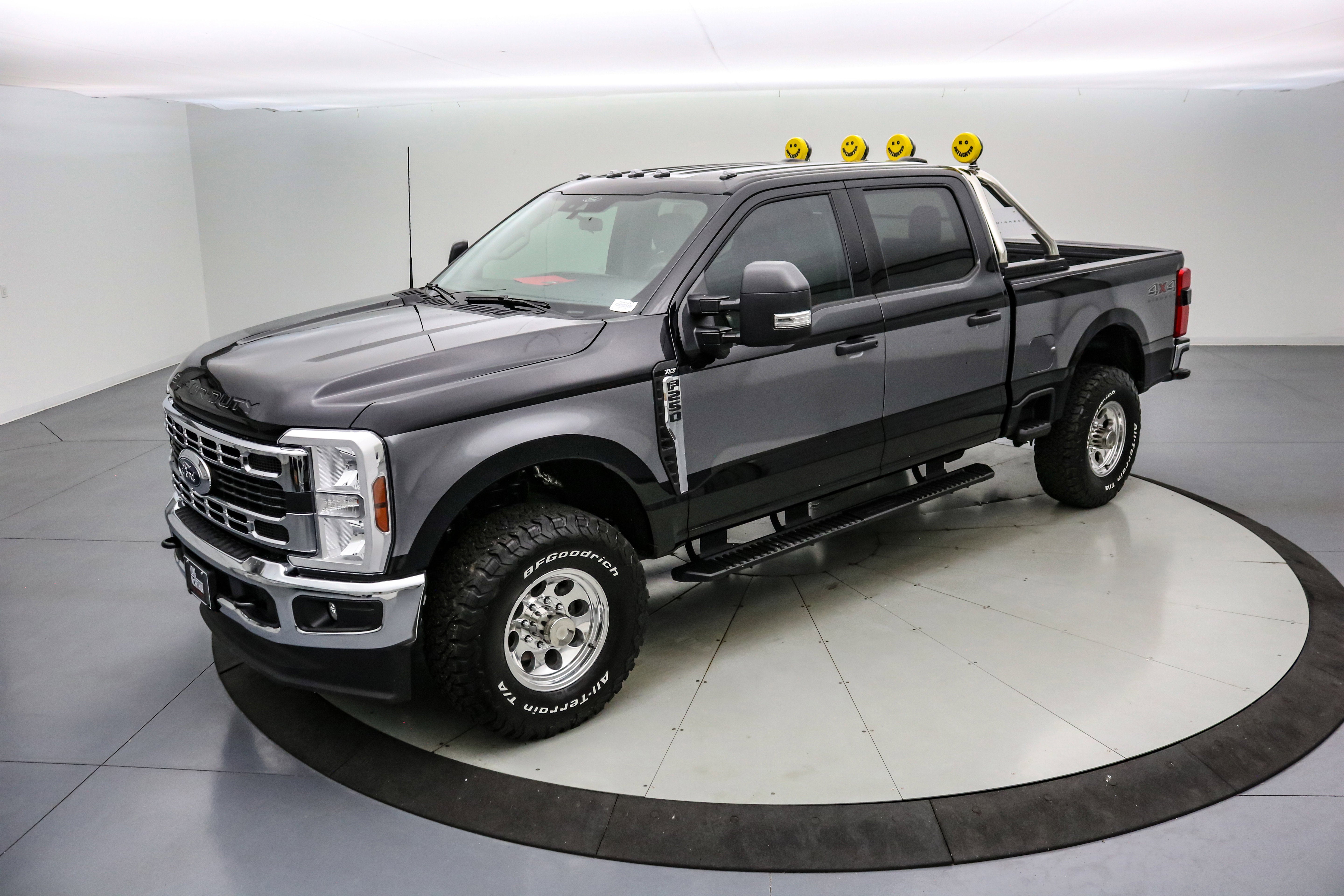 2025 Ford Super Duty F-250 SRW Highboy