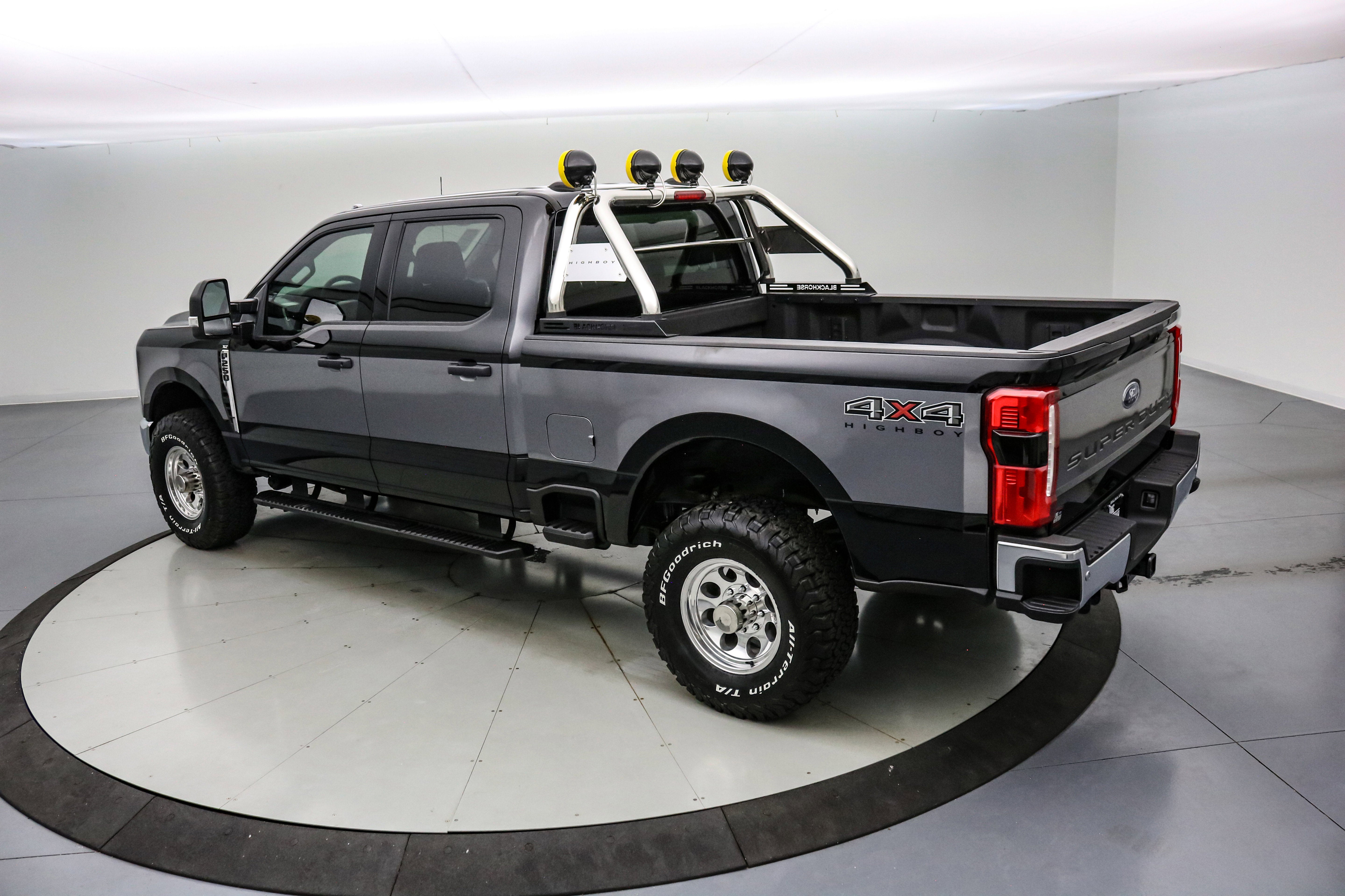2025 Ford Super Duty F-250 SRW Highboy