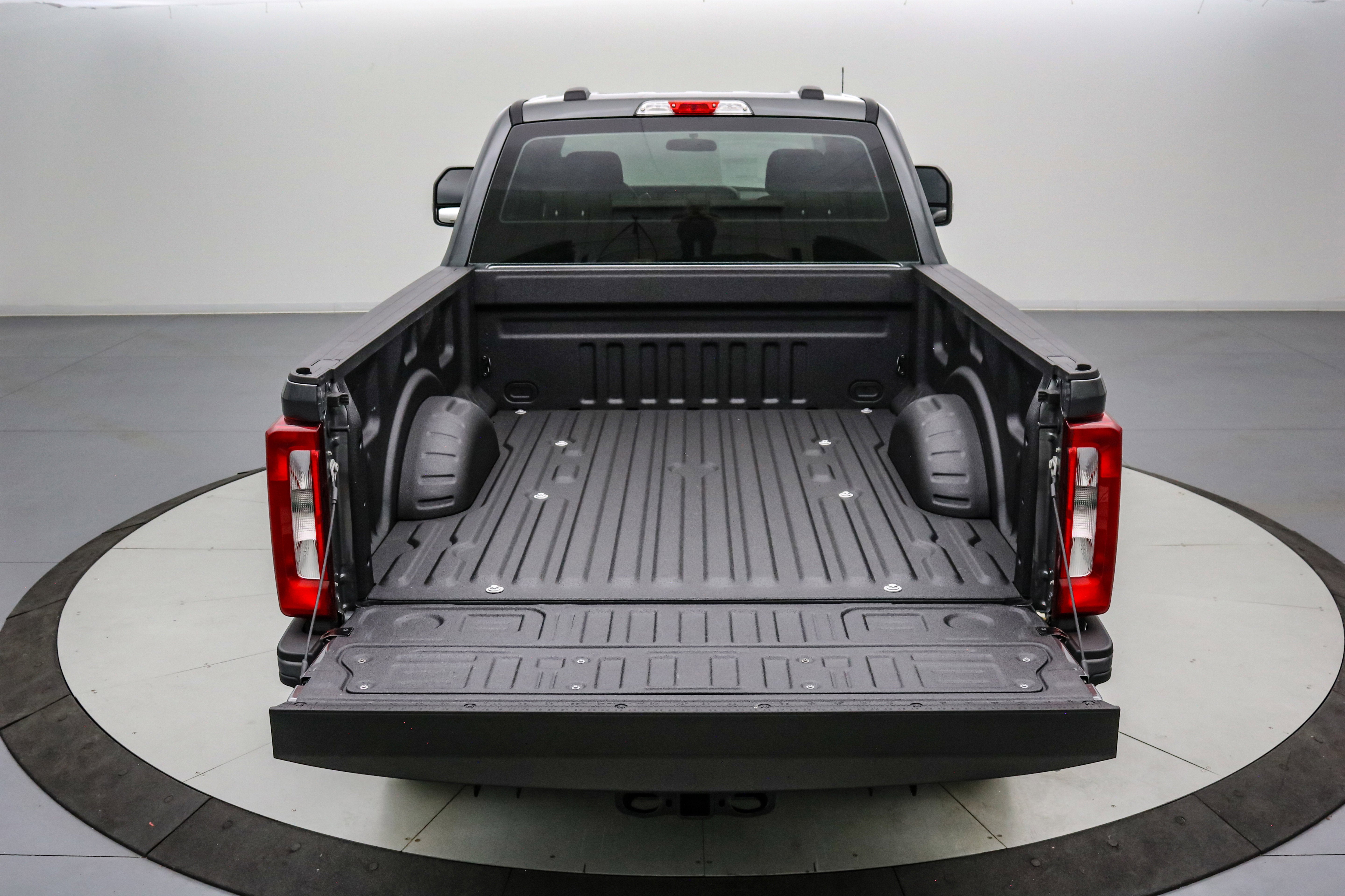 2026 Ford Super Duty F-250 SRW XL w/STX Appearance Package