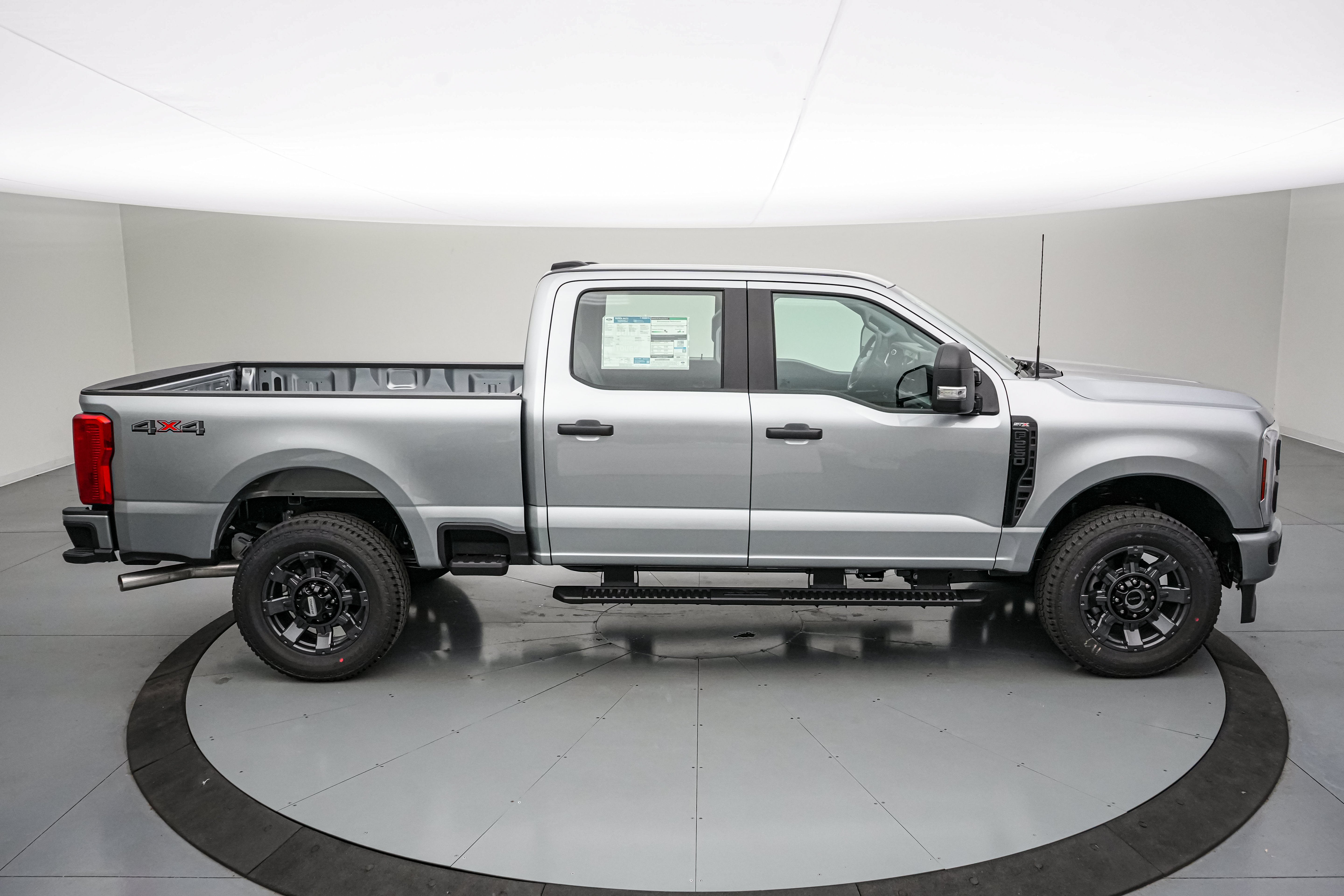 2027 Ford Super Duty F-250 SRW XL w/STX Appearance Package