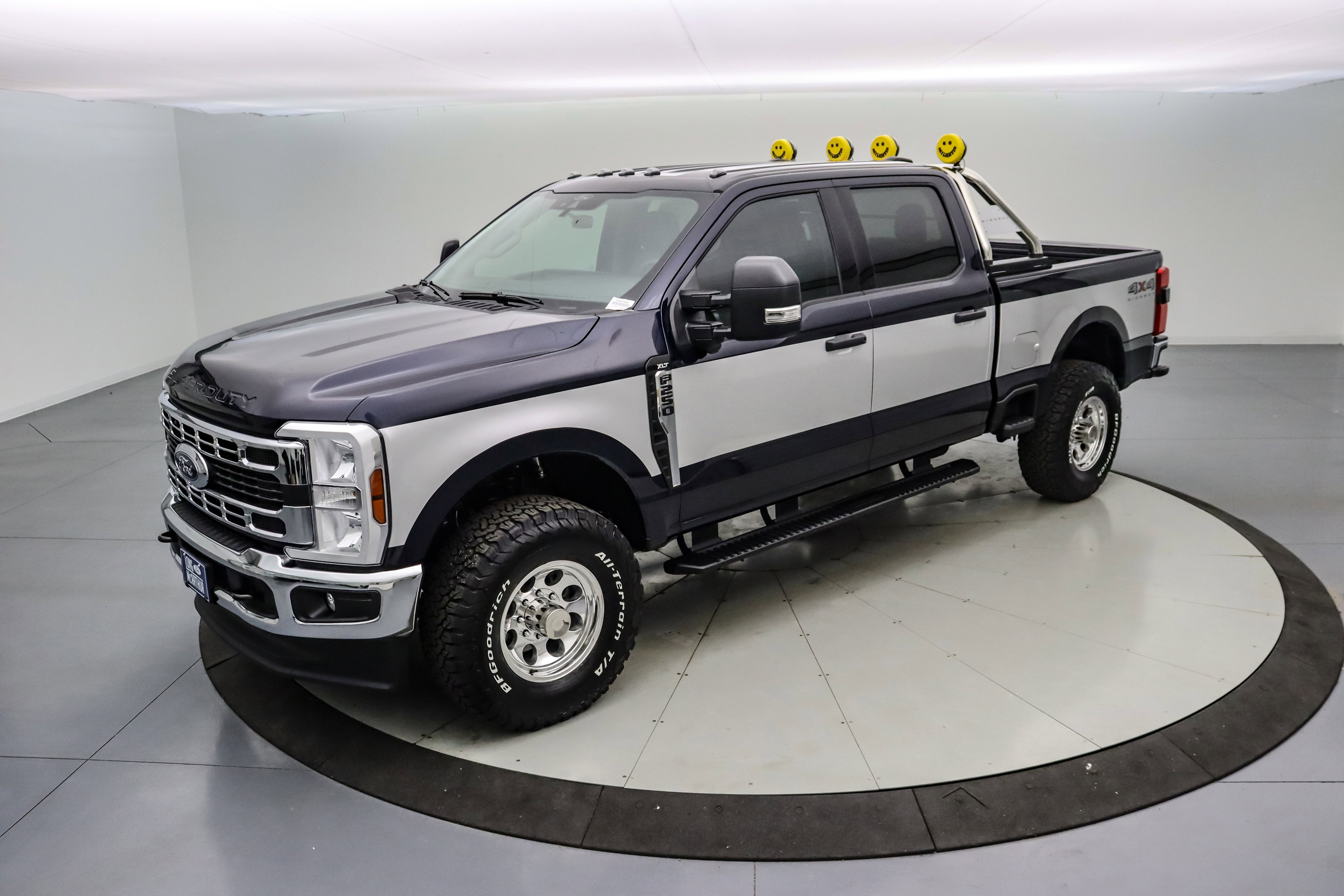 2025 Ford Super Duty F-250 SRW Highboy