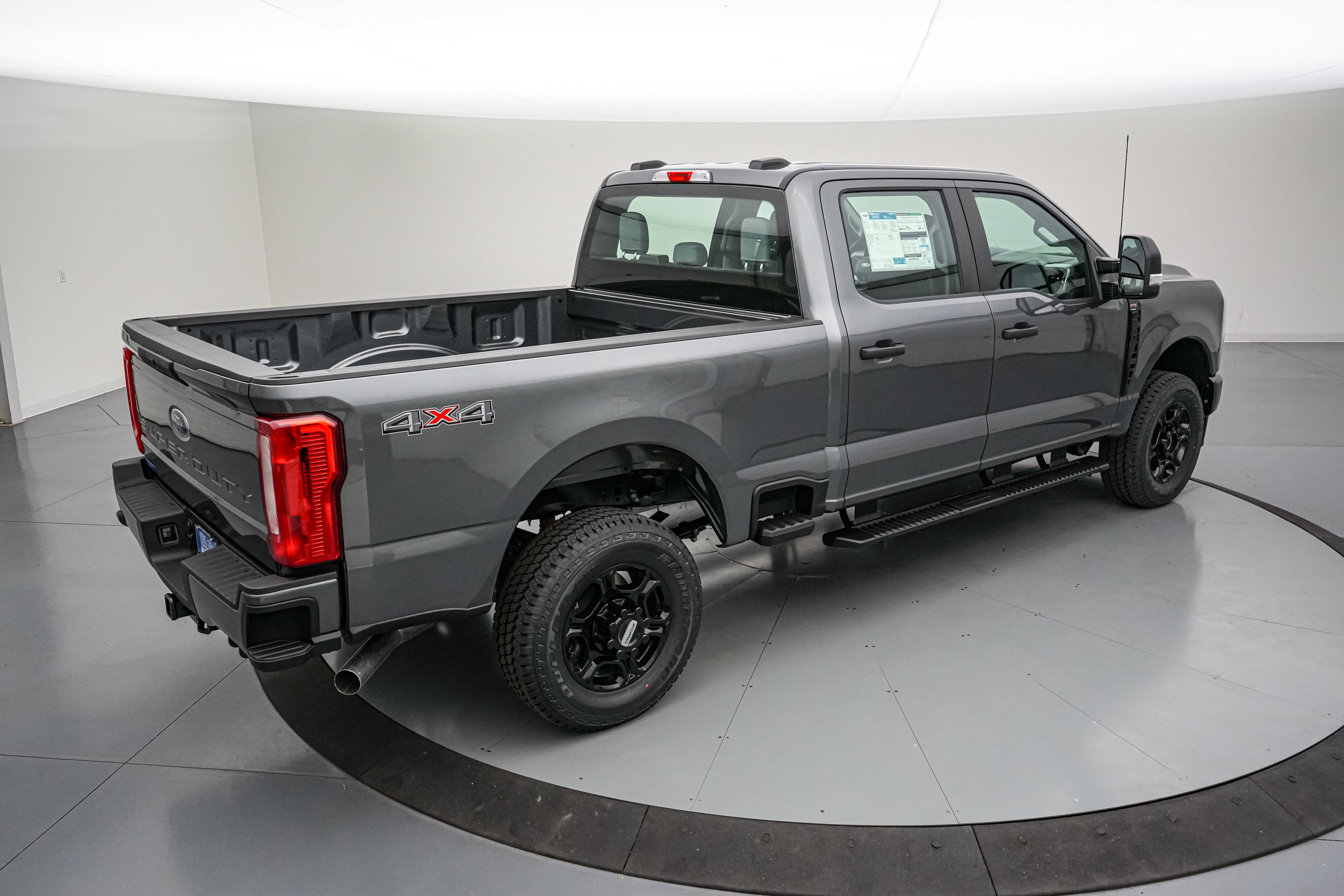 2026 Ford Super Duty F-250 SRW XL w/STX Appearance Package
