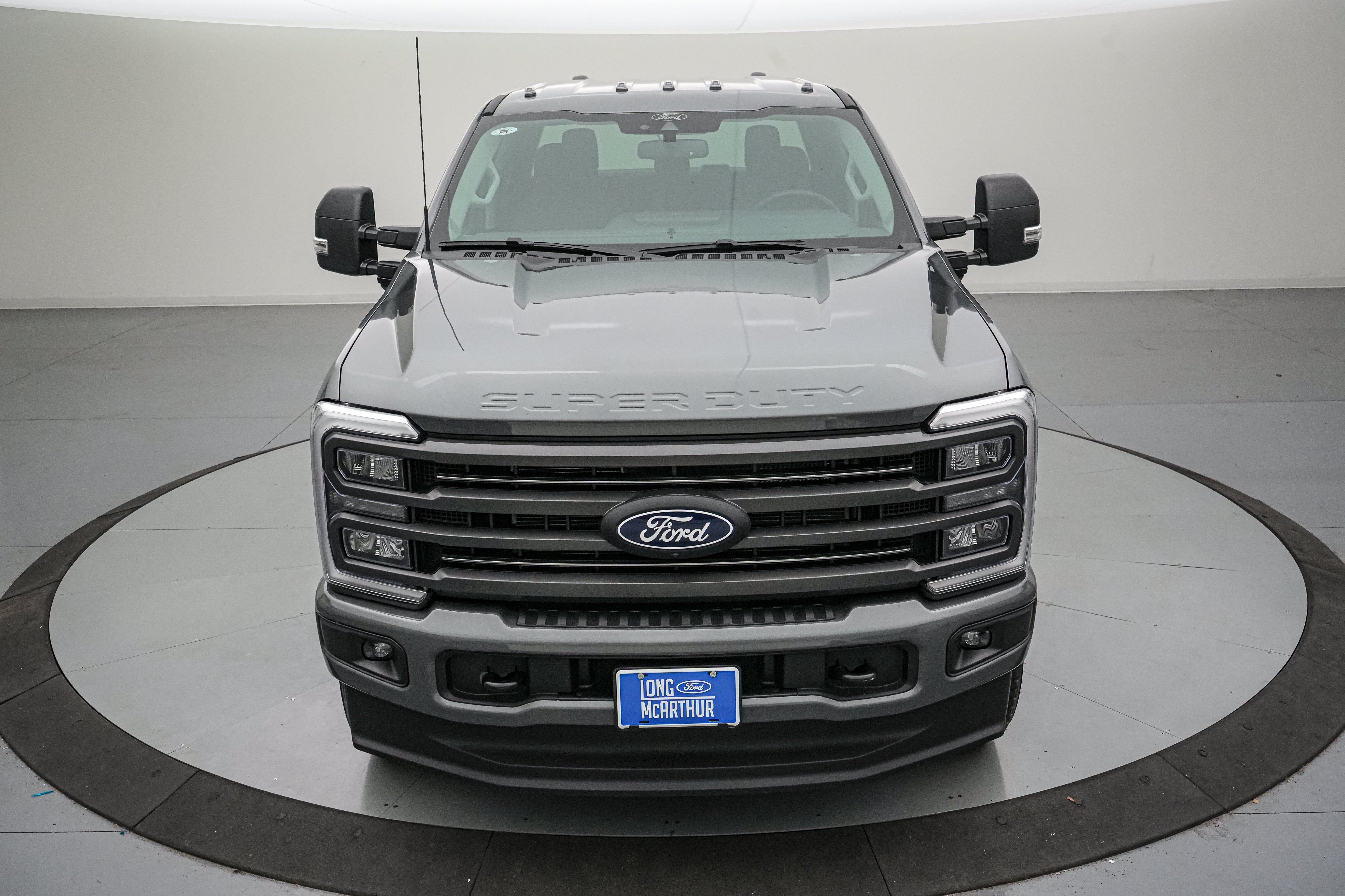 2027 Ford Super Duty F-250 SRW XLT Carhartt