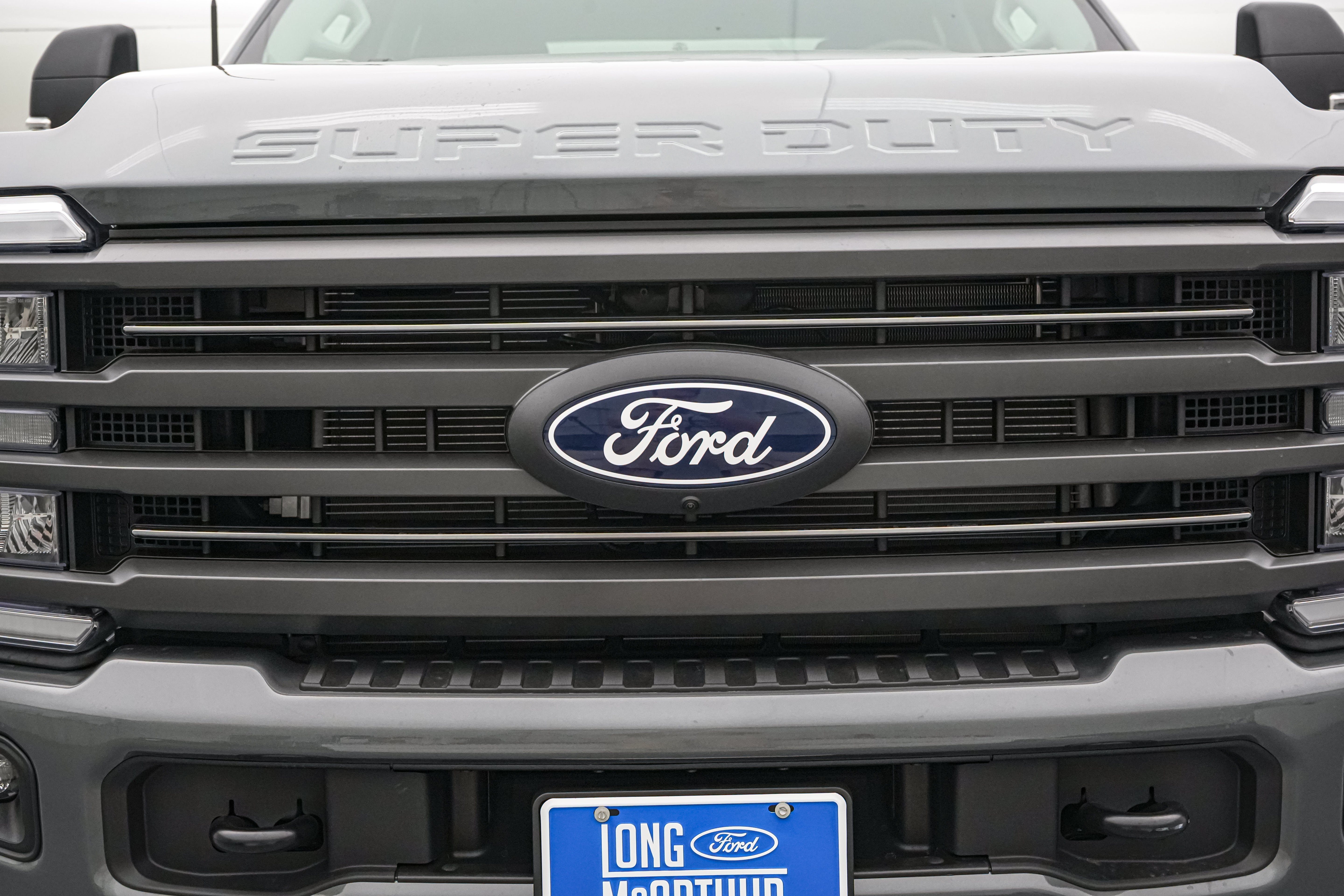 2027 Ford Super Duty F-250 SRW XLT Carhartt