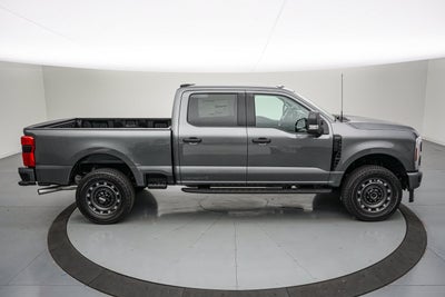 2027 Ford Super Duty F-250 SRW XLT Carhartt