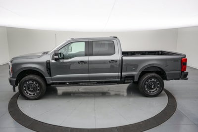 2027 Ford Super Duty F-250 SRW XLT Carhartt