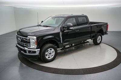 2026 Ford Super Duty F-250 SRW XLT Luxury Package