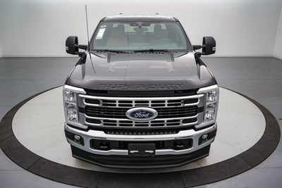 2026 Ford Super Duty F-250 SRW XLT Luxury Package