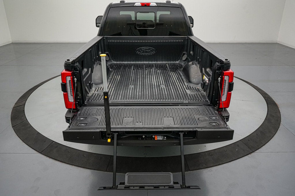2023 Ford F-250SD Platinum