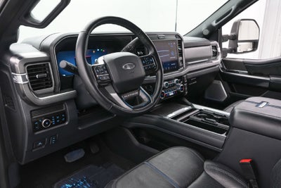 2025 Ford F-250SD Platinum