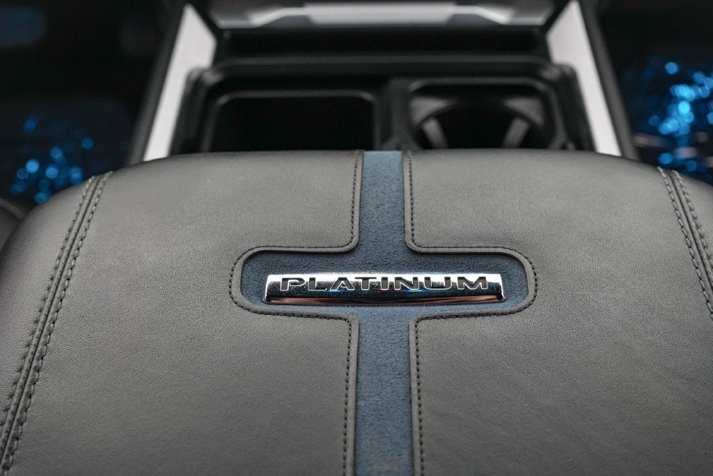 2025 Ford F-250SD Platinum