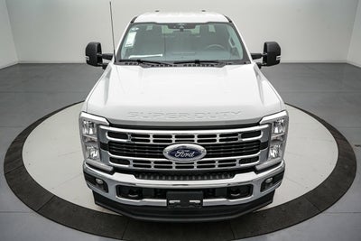 2026 Ford Super Duty F-250 SRW XLT Luxury Package
